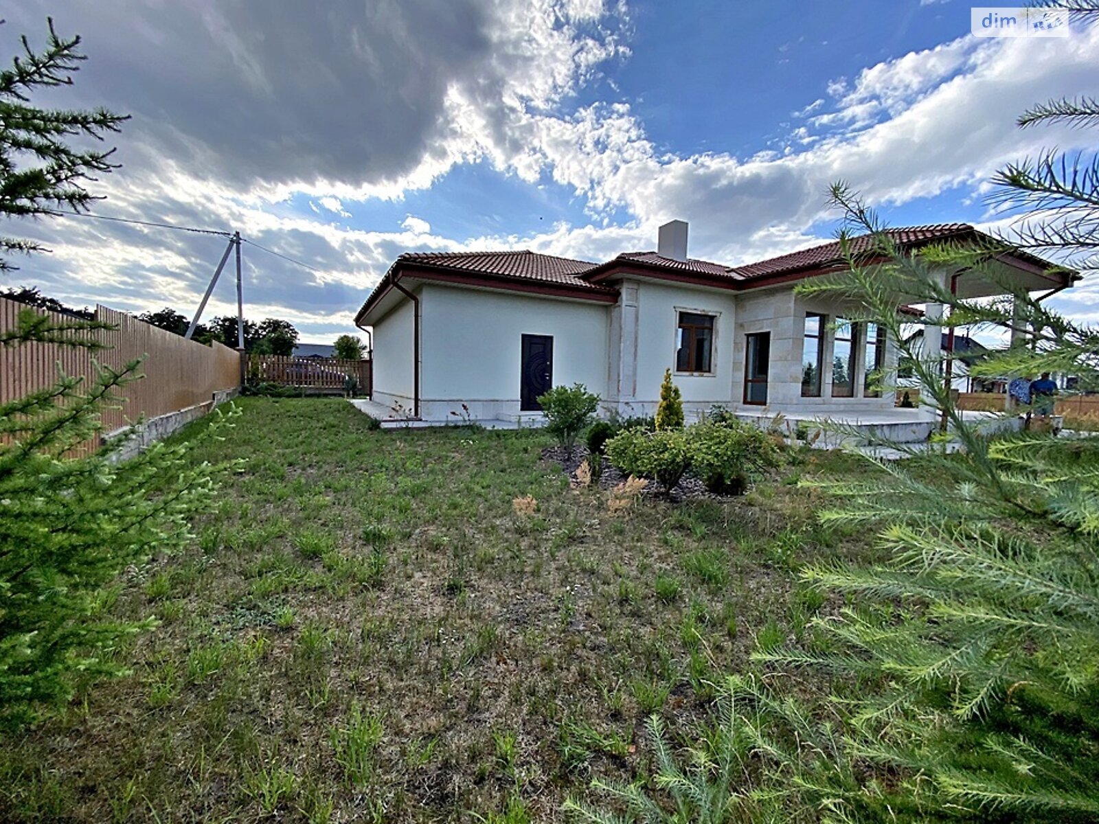 одноэтажный дом с верандой, 250 кв. м, кирпич. Продажа в Буче фото 1