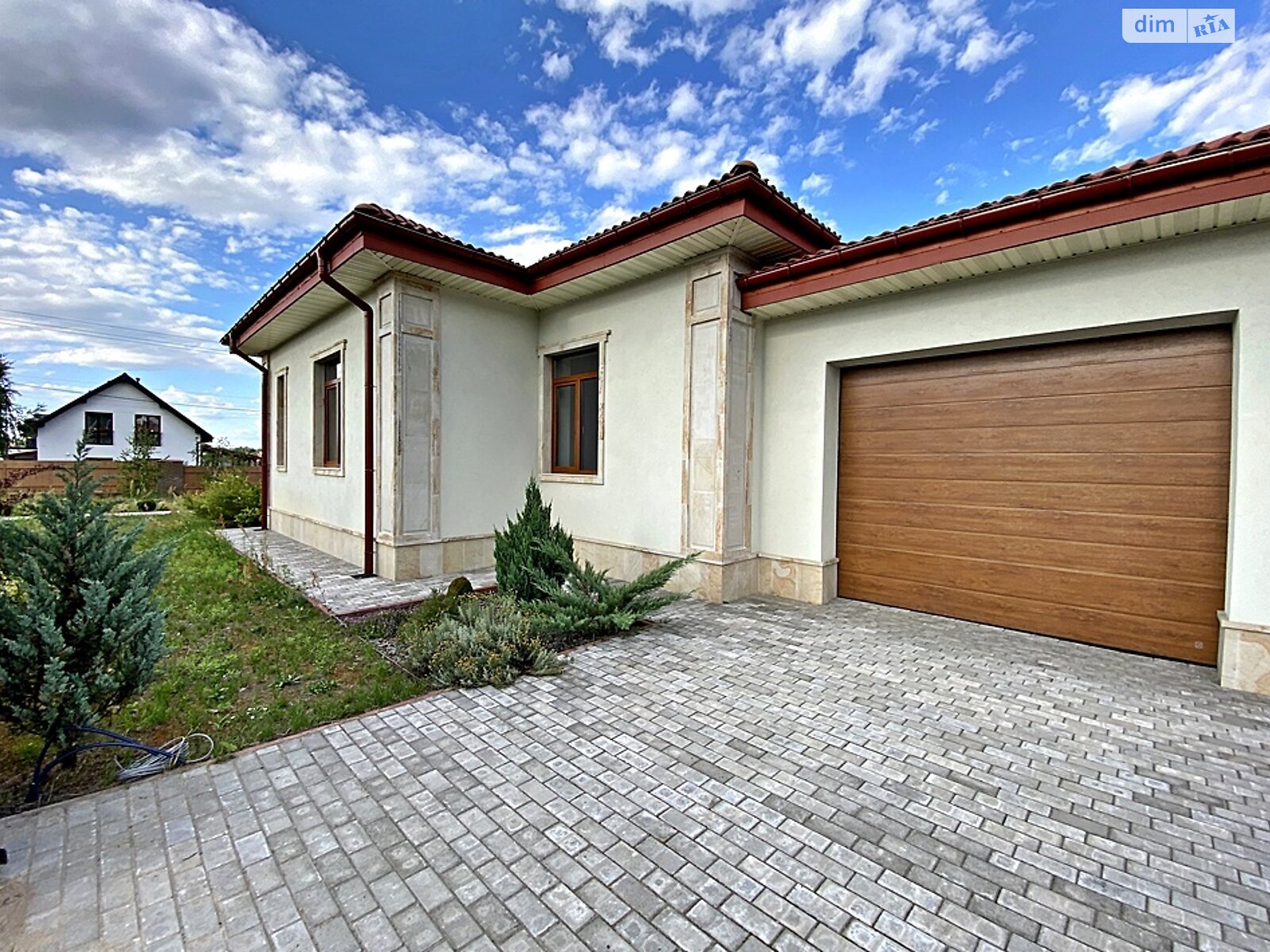 одноэтажный дом с верандой, 250 кв. м, кирпич. Продажа в Буче фото 1