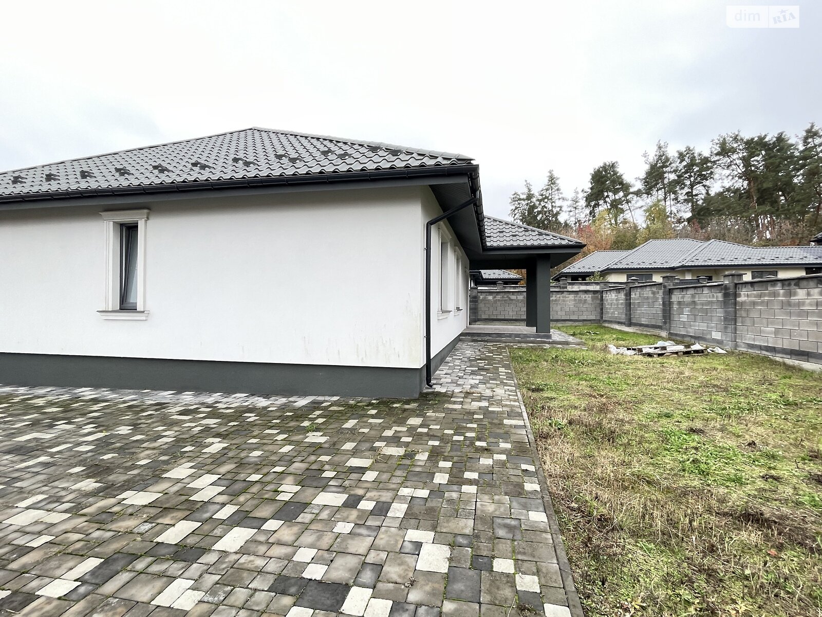 одноповерховий будинок з верандою, 115 кв. м, кирпич. Продаж у Бучі фото 1