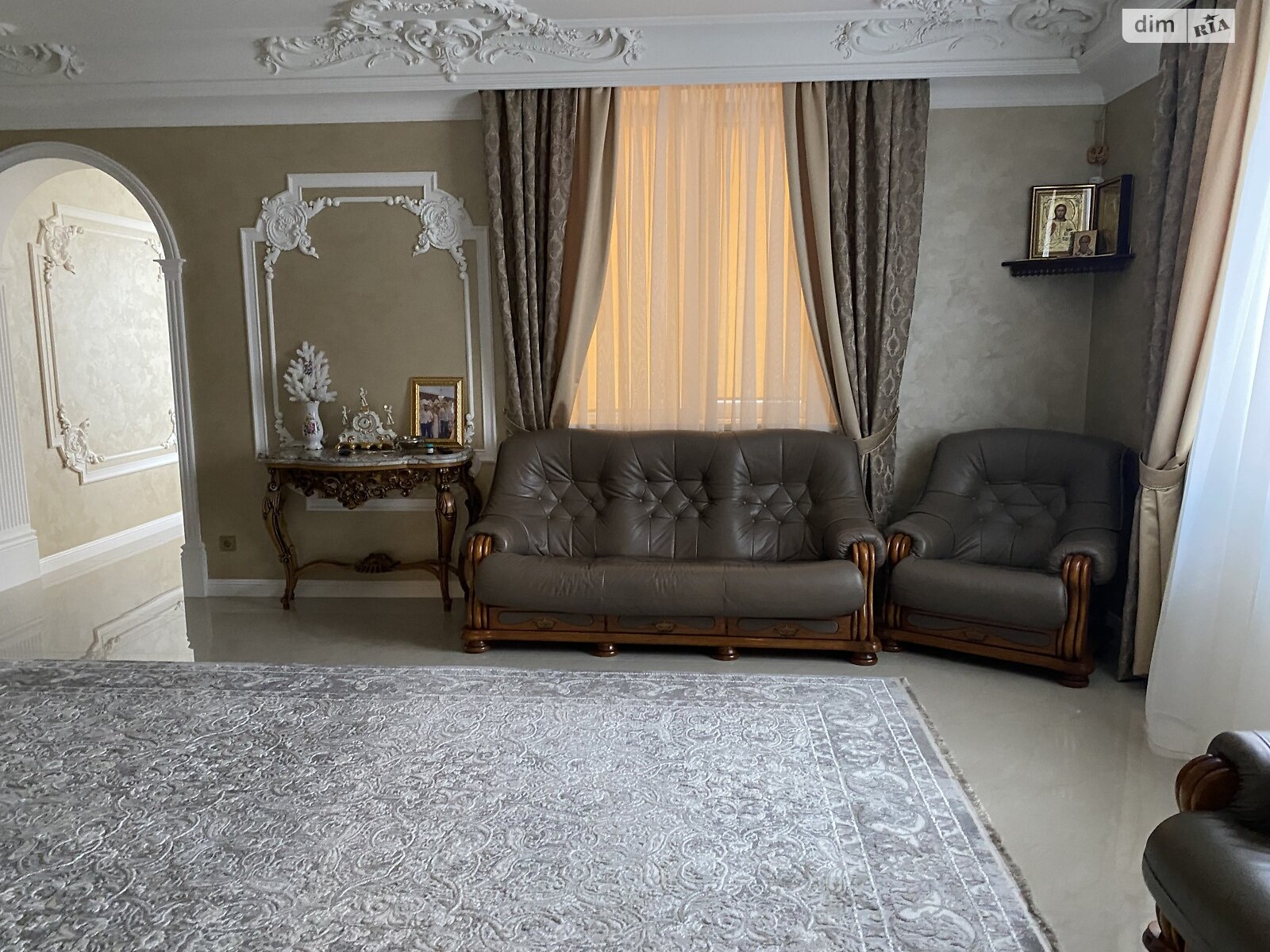 двоповерховий будинок з гаражем, 295 кв. м, кирпич. Продаж у Бучі фото 1 двоповерховий будинок з гаражем, 295 кв. м, кирпич. Продаж у Бучі фото 1