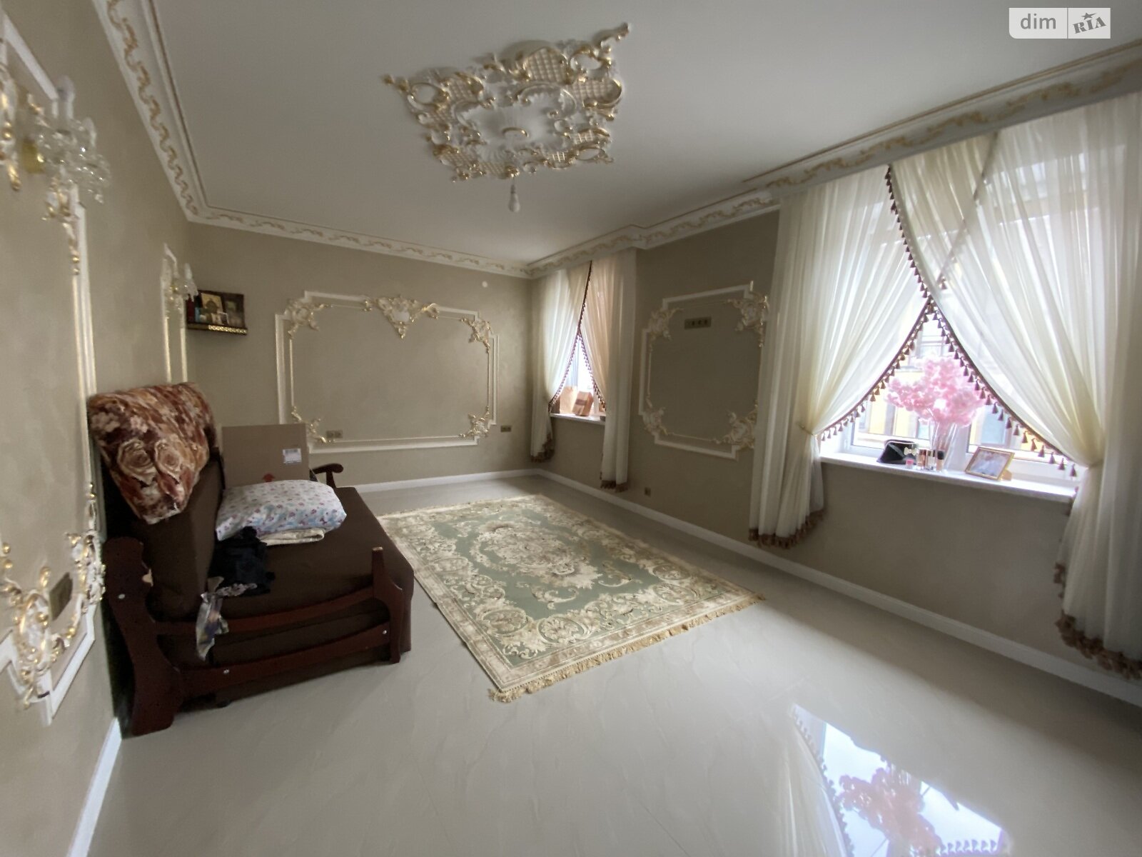 двоповерховий будинок з гаражем, 295 кв. м, кирпич. Продаж у Бучі фото 1 двоповерховий будинок з гаражем, 295 кв. м, кирпич. Продаж у Бучі фото 1