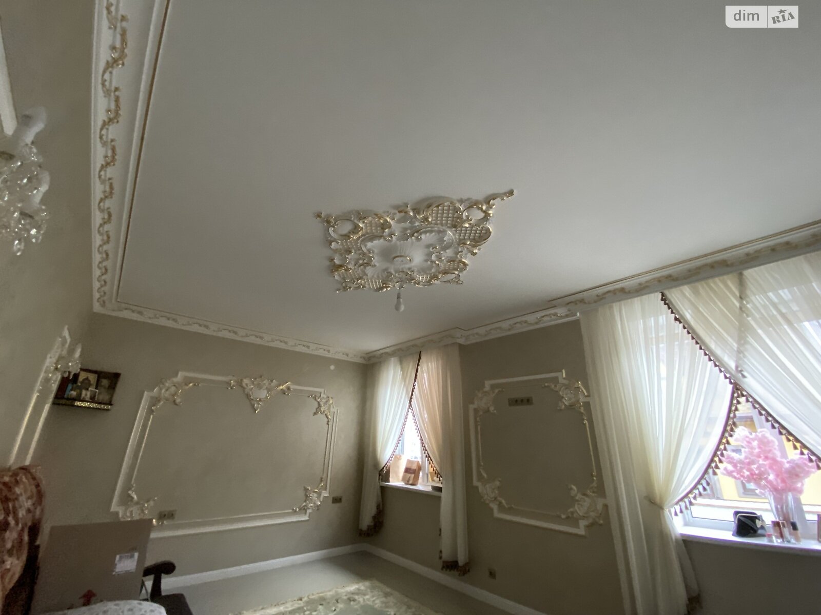 двоповерховий будинок з гаражем, 295 кв. м, кирпич. Продаж у Бучі фото 1 двоповерховий будинок з гаражем, 295 кв. м, кирпич. Продаж у Бучі фото 1