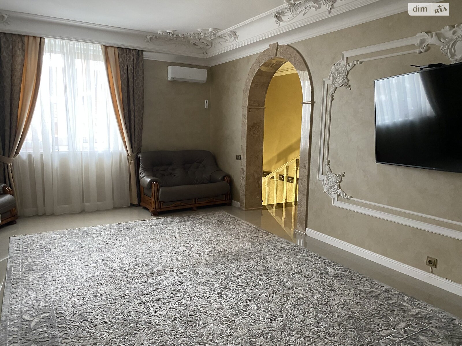 двоповерховий будинок з гаражем, 295 кв. м, кирпич. Продаж у Бучі фото 1 двоповерховий будинок з гаражем, 295 кв. м, кирпич. Продаж у Бучі фото 1