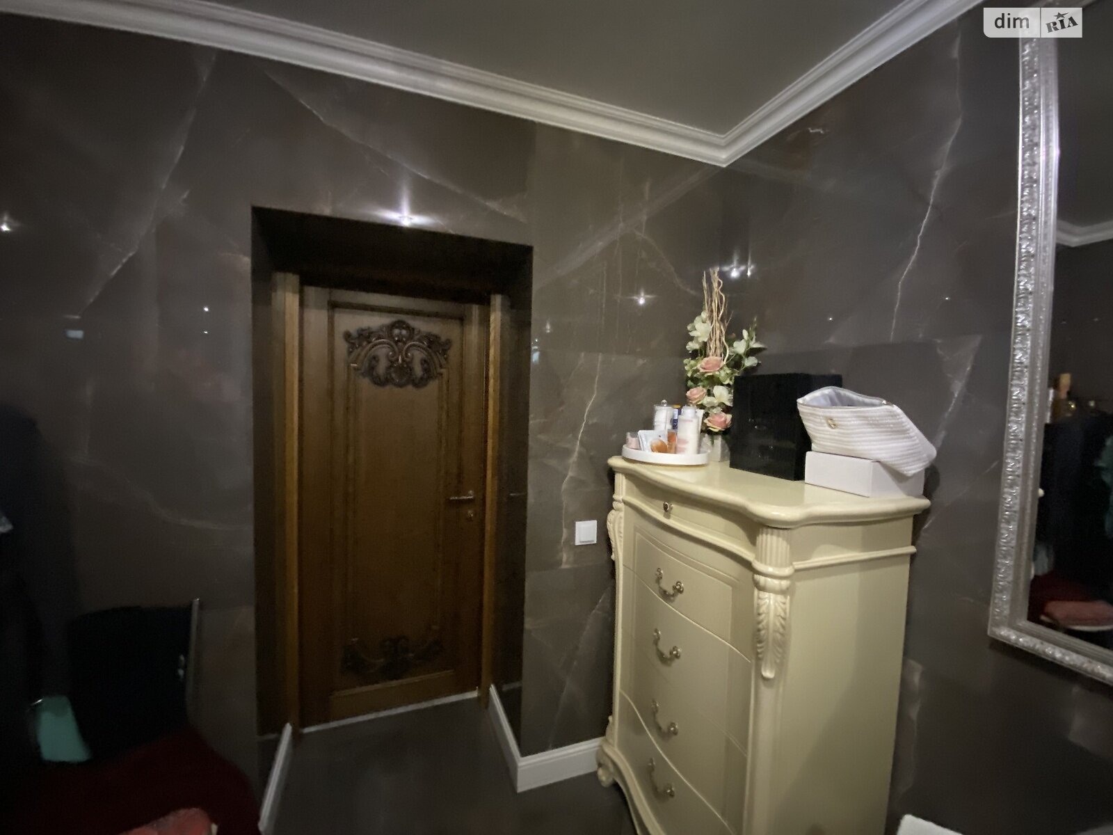 двоповерховий будинок з гаражем, 295 кв. м, кирпич. Продаж у Бучі фото 1 двоповерховий будинок з гаражем, 295 кв. м, кирпич. Продаж у Бучі фото 1