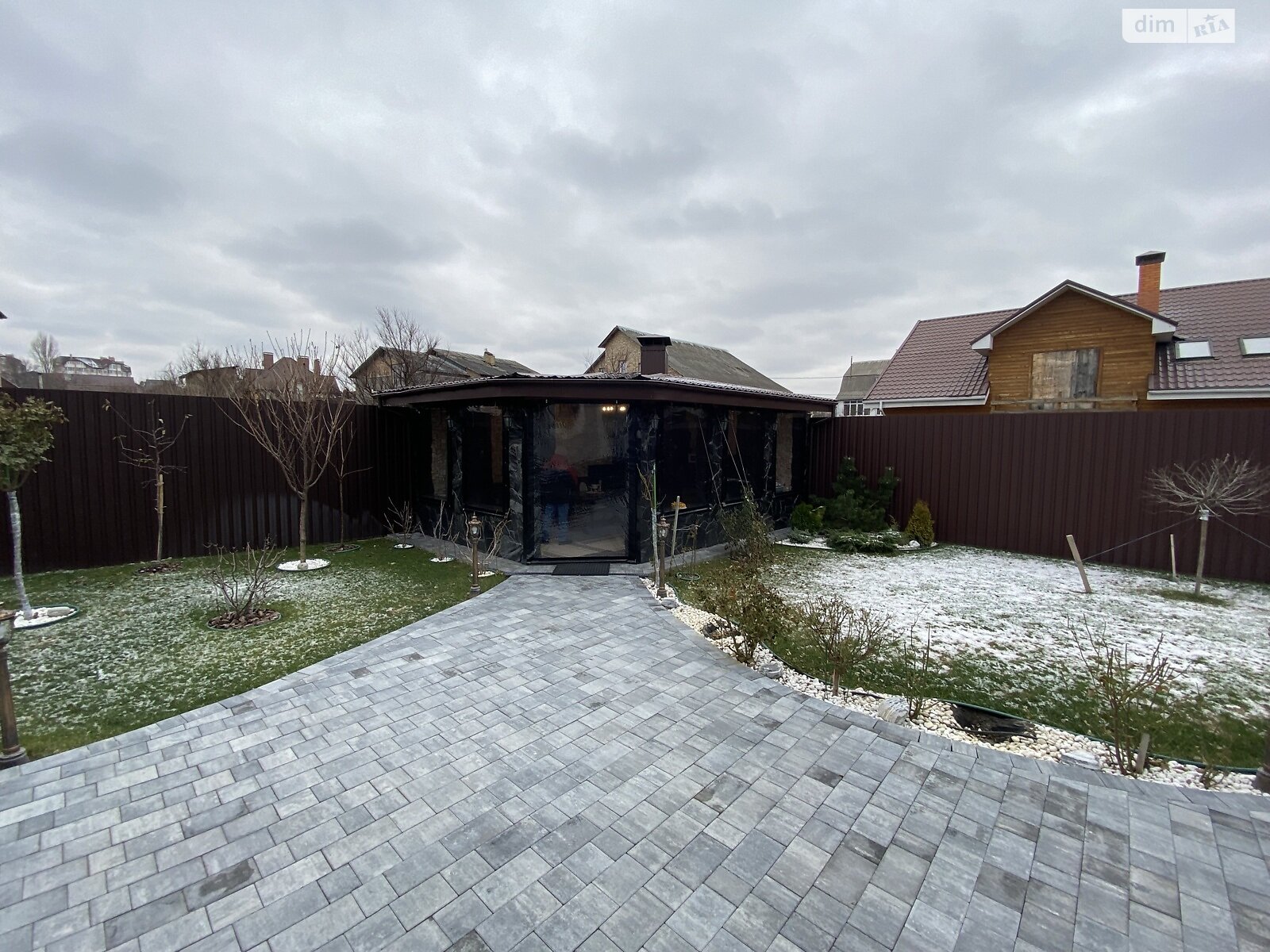 двоповерховий будинок з гаражем, 295 кв. м, кирпич. Продаж у Бучі фото 1 двоповерховий будинок з гаражем, 295 кв. м, кирпич. Продаж у Бучі фото 1