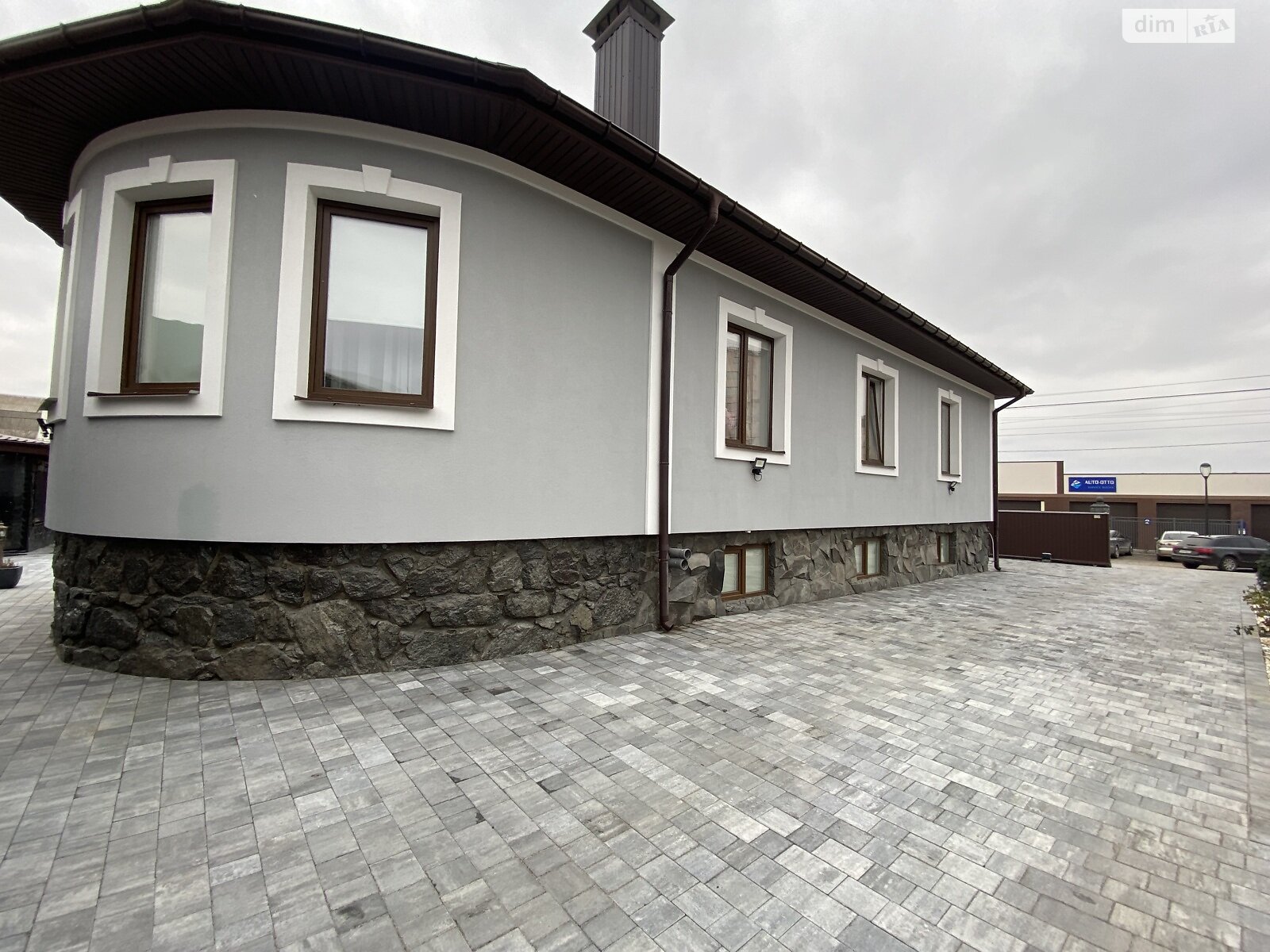 двоповерховий будинок з гаражем, 295 кв. м, кирпич. Продаж у Бучі фото 1 двоповерховий будинок з гаражем, 295 кв. м, кирпич. Продаж у Бучі фото 1