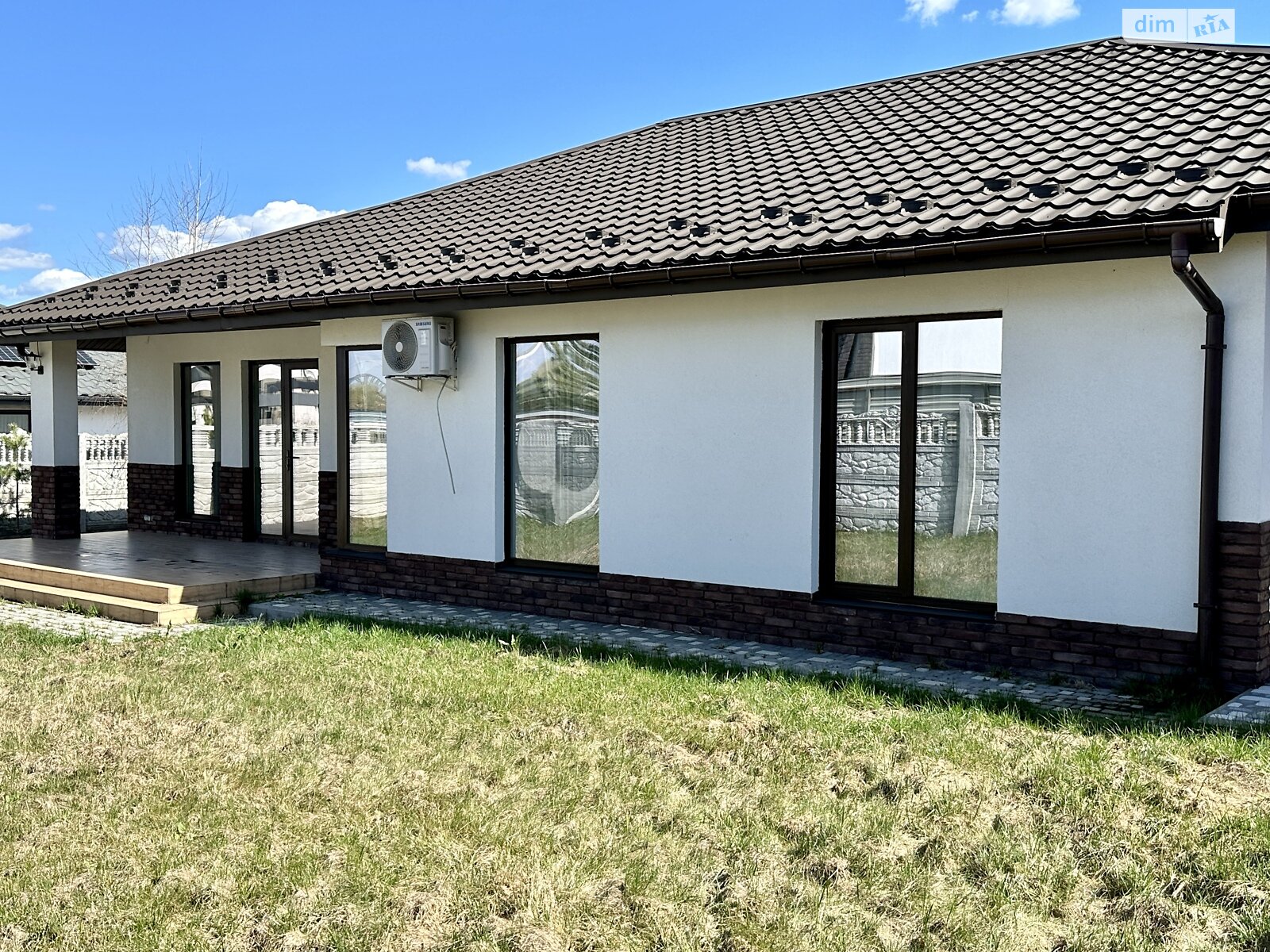 одноповерховий будинок з ремонтом, 145 кв. м, цегла. Продаж у Бучі фото 1 одноповерховий будинок з ремонтом, 145 кв. м, цегла. Продаж у Бучі фото 1