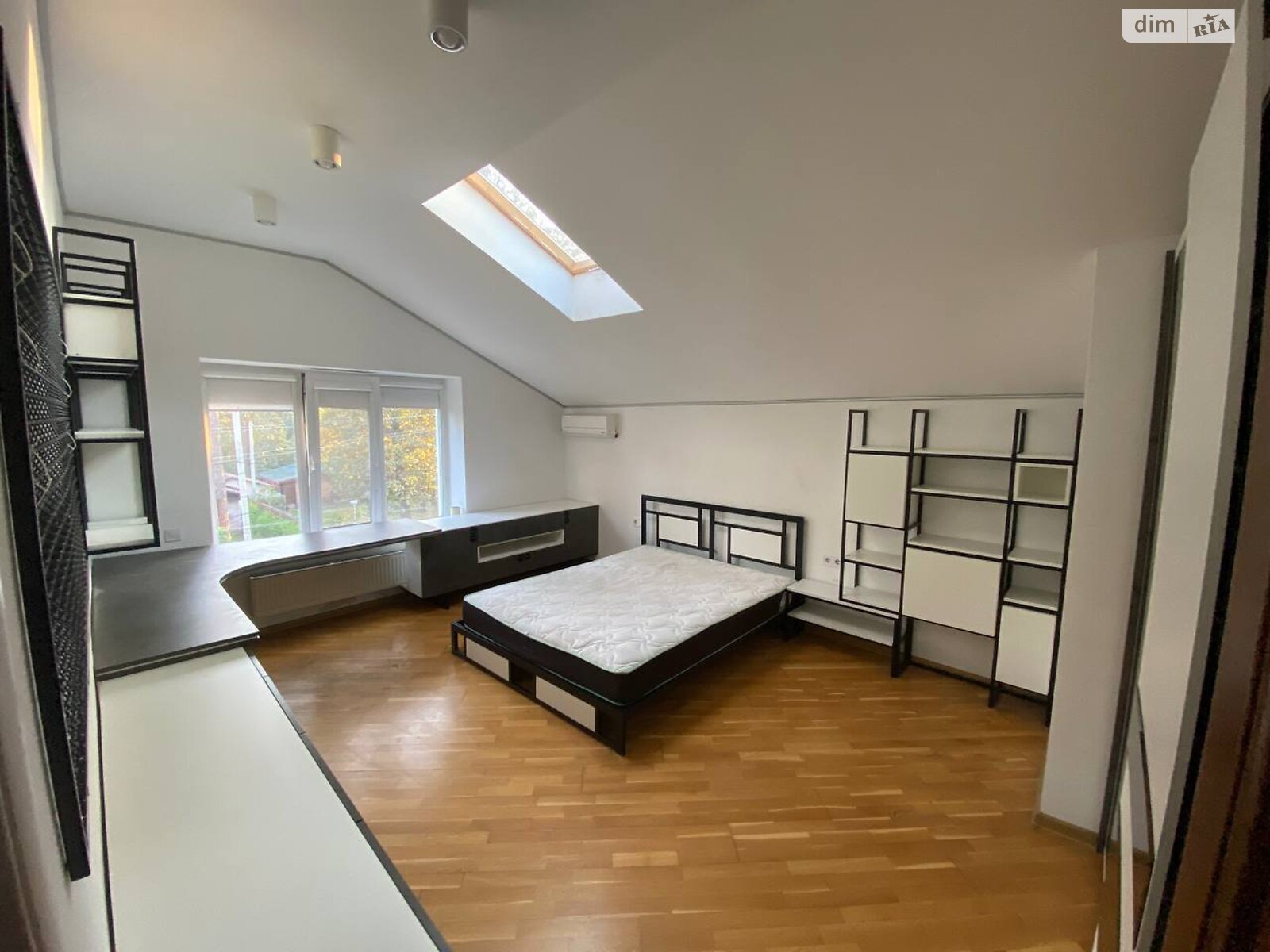 двухэтажный дом, 450 кв. м, кирпич. Продажа в Буче фото 1 двухэтажный дом, 450 кв. м, кирпич. Продажа в Буче фото 1