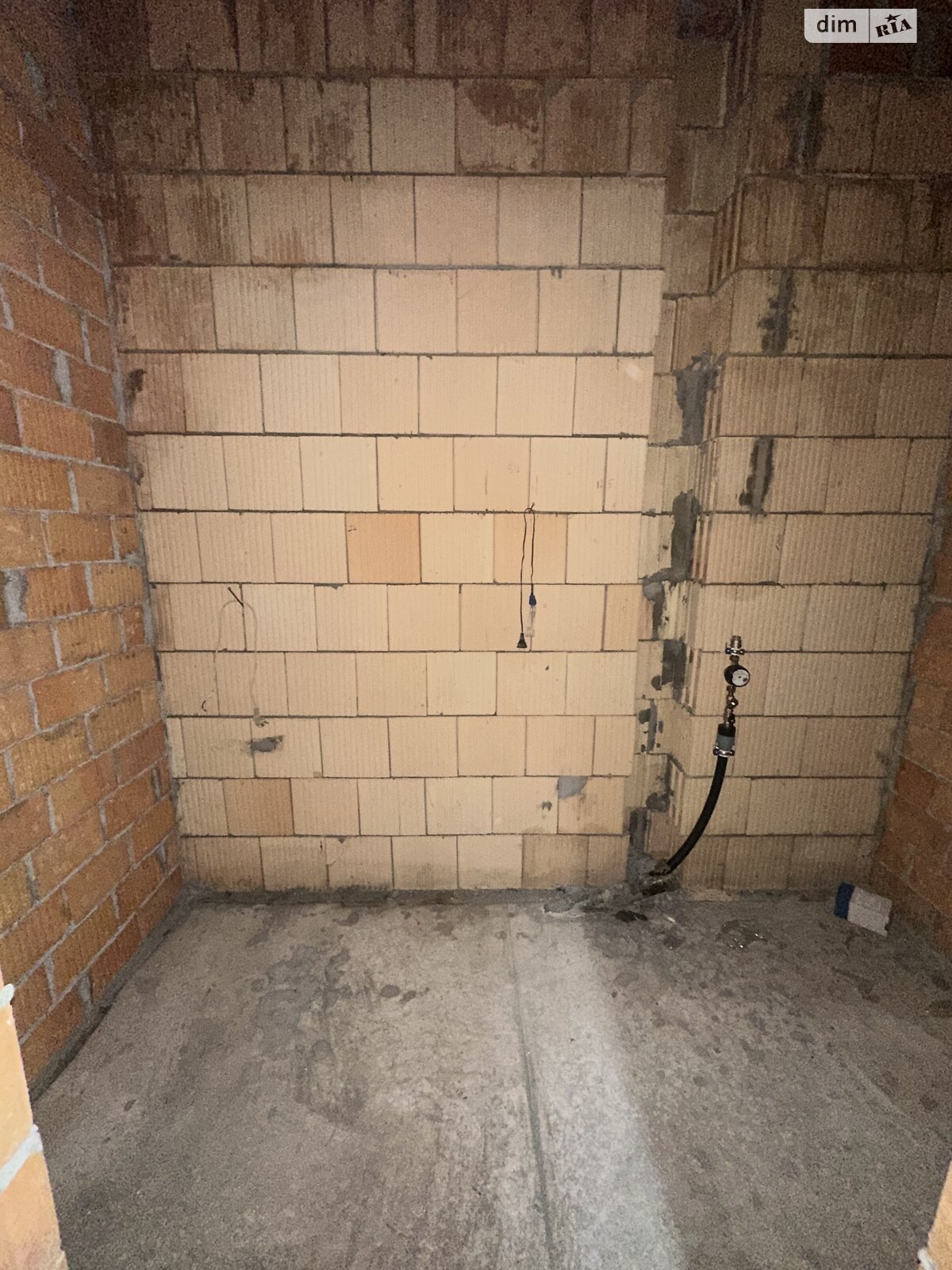 двухэтажный дом, 100 кв. м, керамический блок. Продажа в Буче фото 1 двухэтажный дом, 100 кв. м, керамический блок. Продажа в Буче фото 1