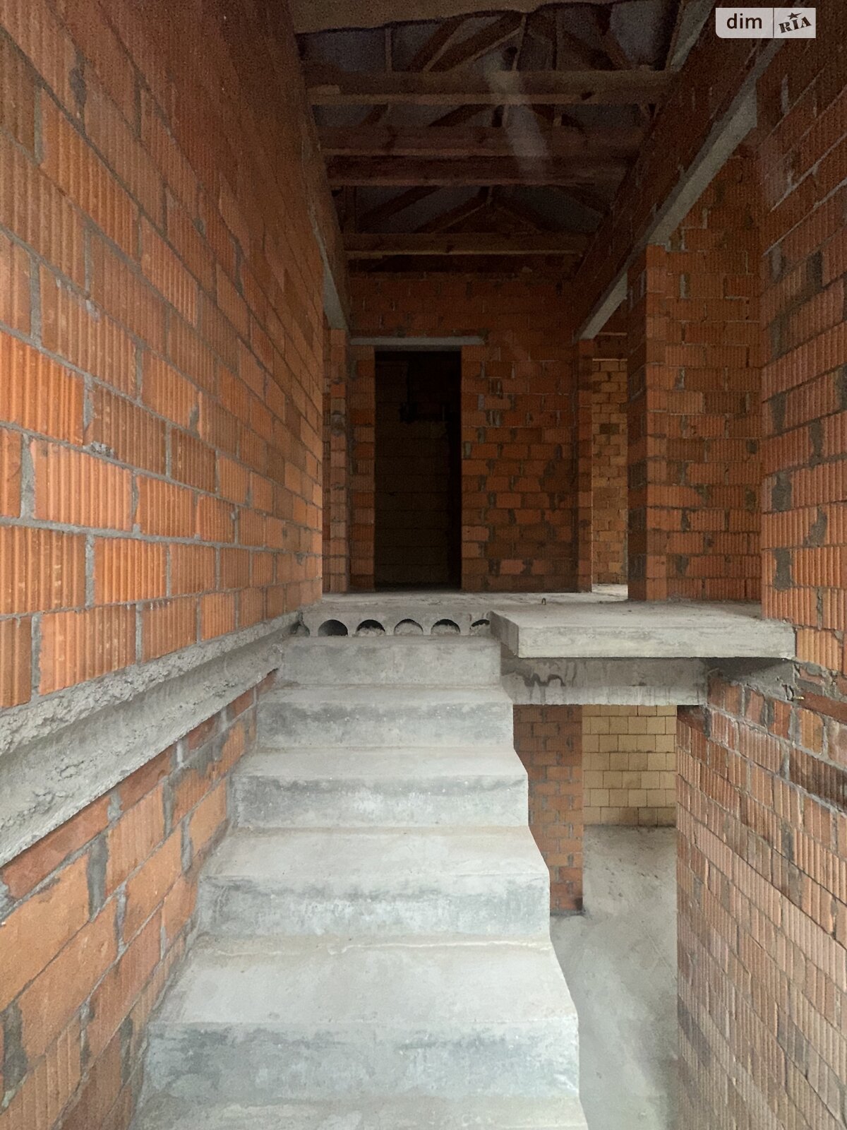 двухэтажный дом, 100 кв. м, керамический блок. Продажа в Буче фото 1 двухэтажный дом, 100 кв. м, керамический блок. Продажа в Буче фото 1