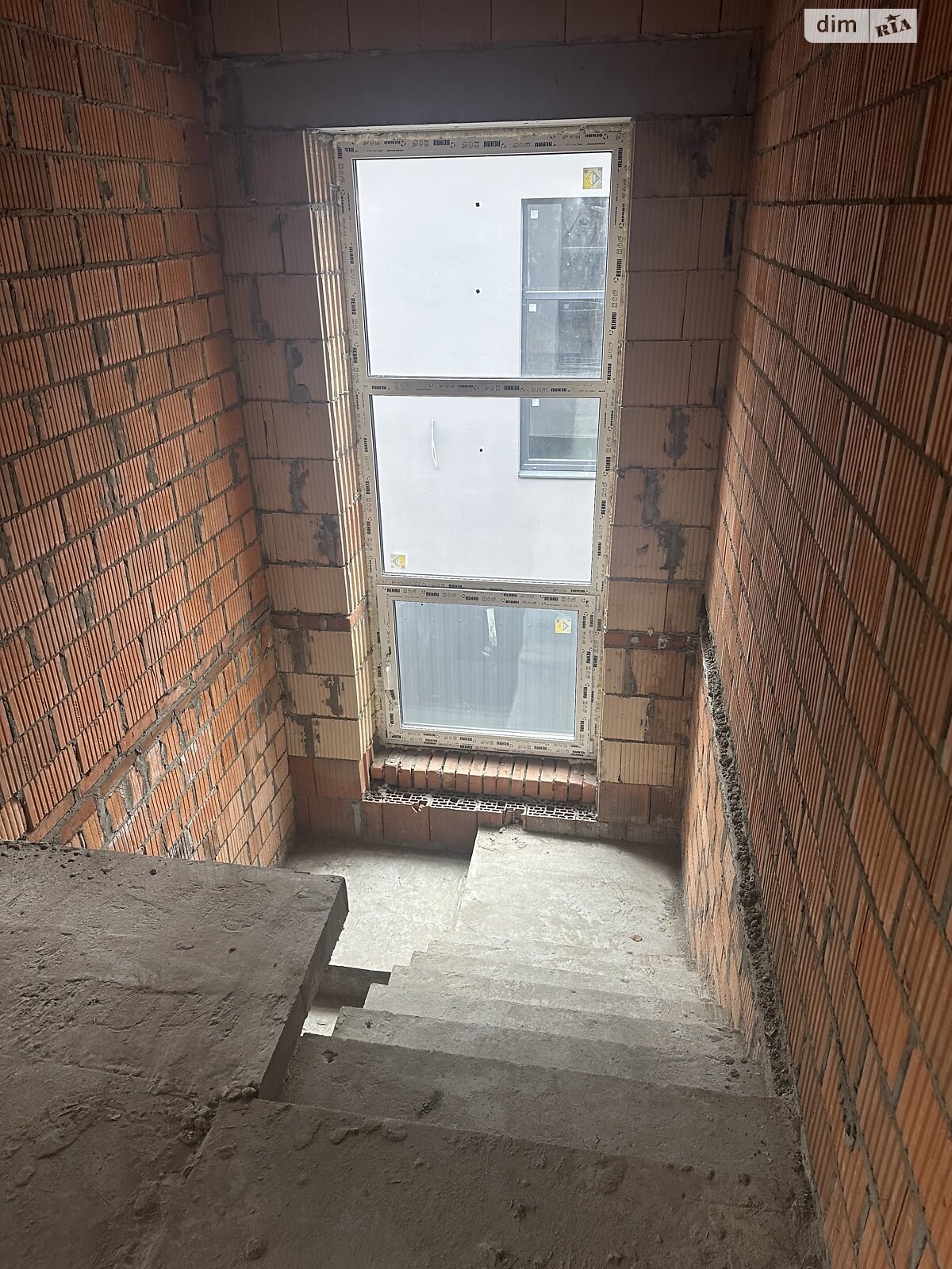 двухэтажный дом, 100 кв. м, керамический блок. Продажа в Буче фото 1 двухэтажный дом, 100 кв. м, керамический блок. Продажа в Буче фото 1