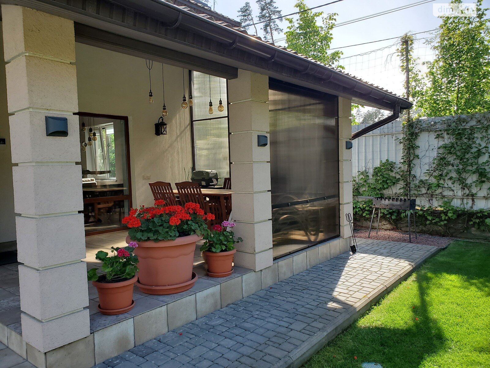 двоповерховий будинок з балконом, 200.6 кв. м, цегла. Продаж у Бучі фото 1 двоповерховий будинок з балконом, 200.6 кв. м, цегла. Продаж у Бучі фото 1