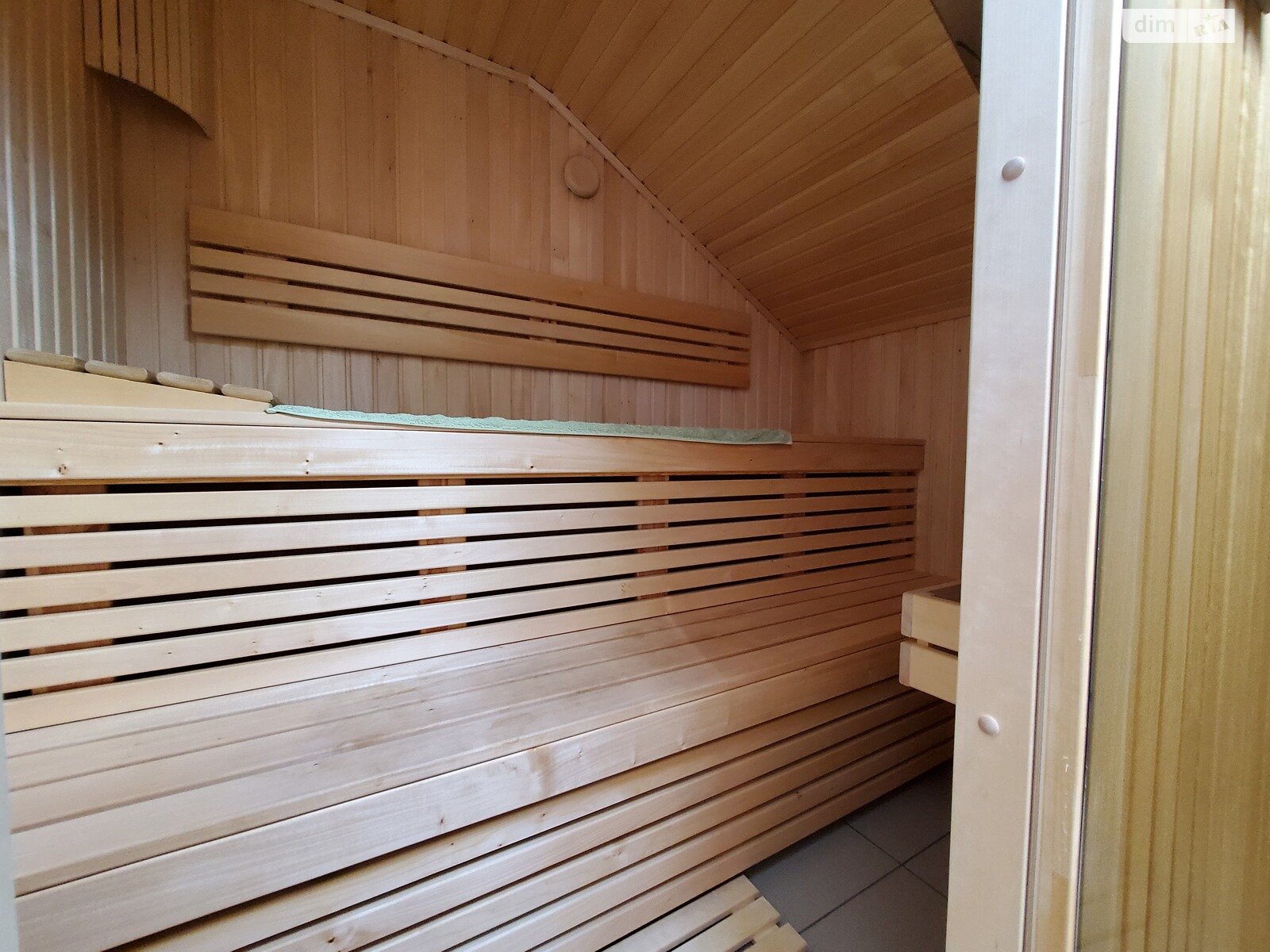 двоповерховий будинок з балконом, 200.6 кв. м, цегла. Продаж у Бучі фото 1 двоповерховий будинок з балконом, 200.6 кв. м, цегла. Продаж у Бучі фото 1