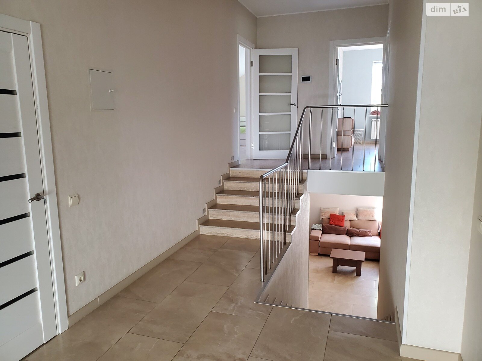 двоповерховий будинок з балконом, 200.6 кв. м, цегла. Продаж у Бучі фото 1 двоповерховий будинок з балконом, 200.6 кв. м, цегла. Продаж у Бучі фото 1