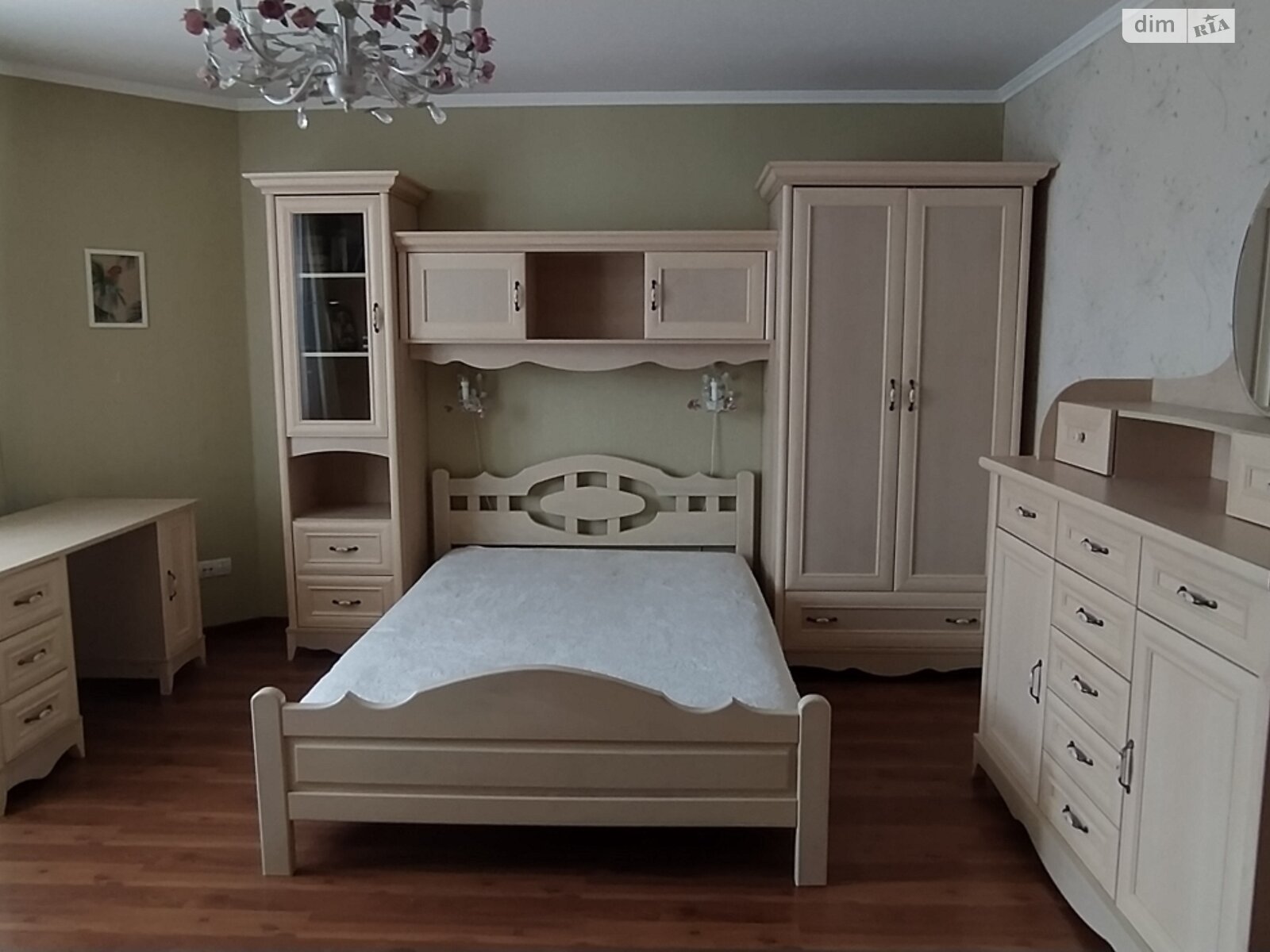 триповерховий будинок з гаражем, 313.8 кв. м, цегла. Продаж у Бучі фото 1 триповерховий будинок з гаражем, 313.8 кв. м, цегла. Продаж у Бучі фото 1