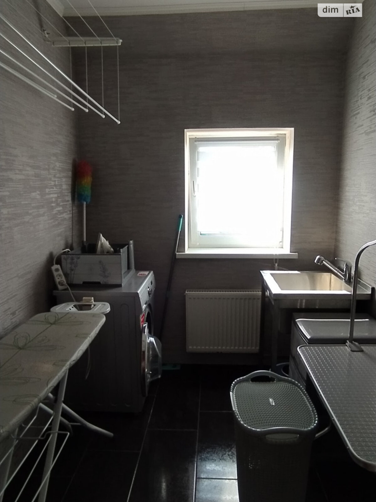 триповерховий будинок з гаражем, 313.8 кв. м, цегла. Продаж у Бучі фото 1 триповерховий будинок з гаражем, 313.8 кв. м, цегла. Продаж у Бучі фото 1