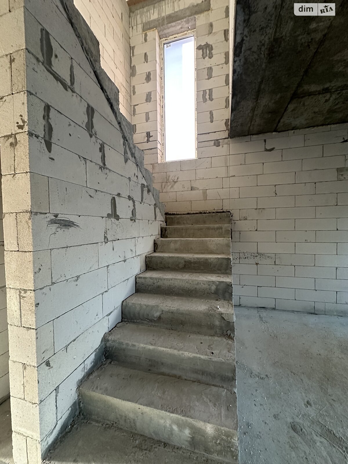 двухэтажный дом, 120 кв. м, керамический блок. Продажа в Буче фото 1 двухэтажный дом, 120 кв. м, керамический блок. Продажа в Буче фото 1