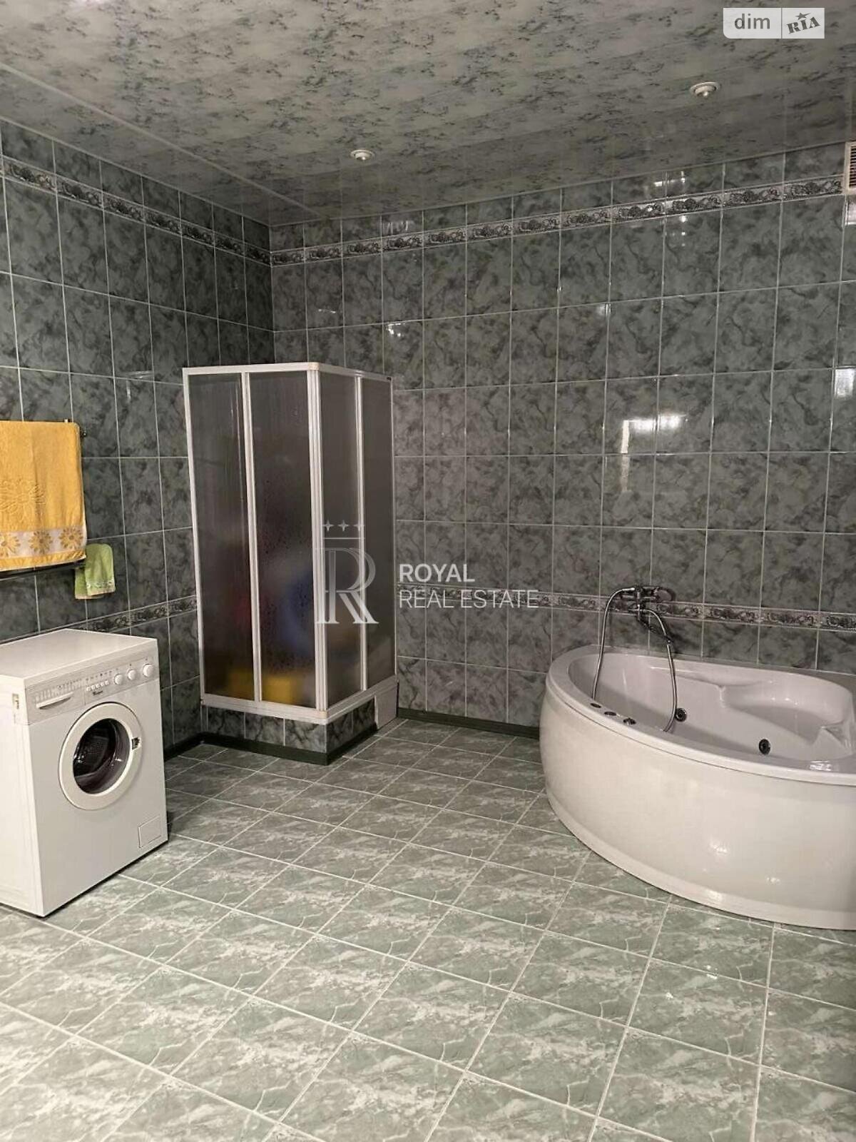 двухэтажный дом с гаражом, 428.9 кв. м, кирпич. Продажа в Буче фото 1