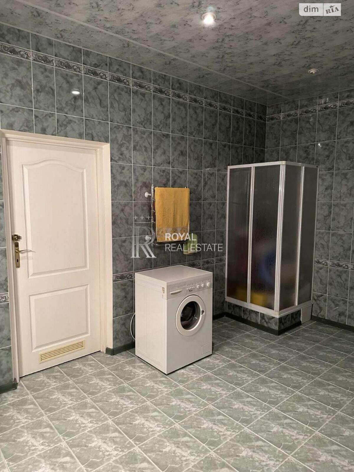 двухэтажный дом с гаражом, 428.9 кв. м, кирпич. Продажа в Буче фото 1