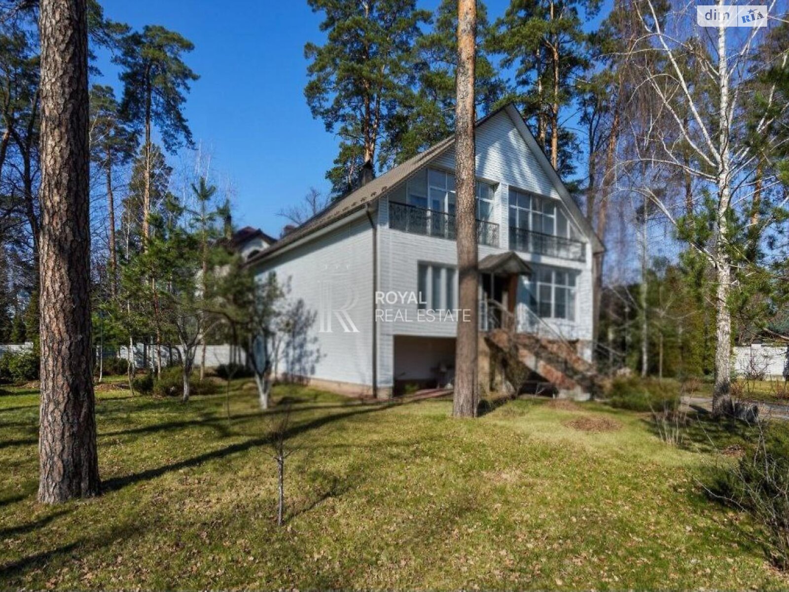 двухэтажный дом с гаражом, 428.9 кв. м, кирпич. Продажа в Буче фото 1