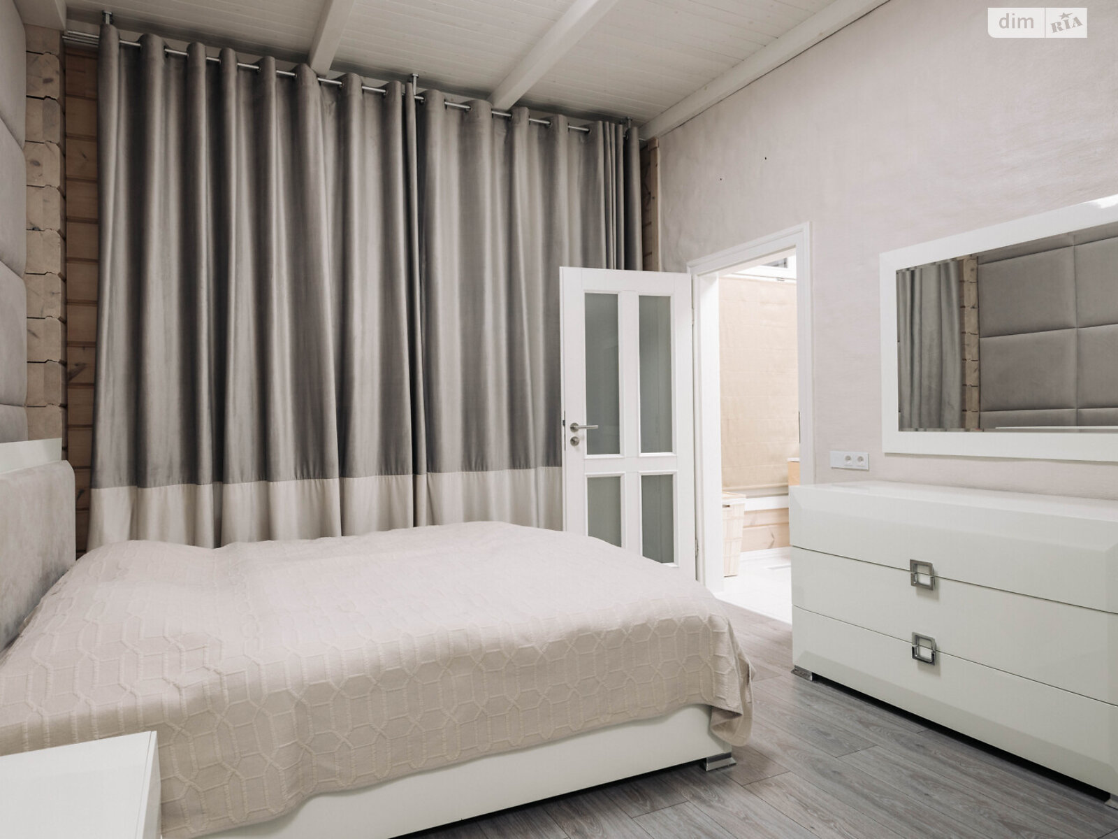 двоповерховий будинок з опаленням, 434.5 кв. м, брус. Продаж у Бучі фото 1 двоповерховий будинок з опаленням, 434.5 кв. м, брус. Продаж у Бучі фото 1