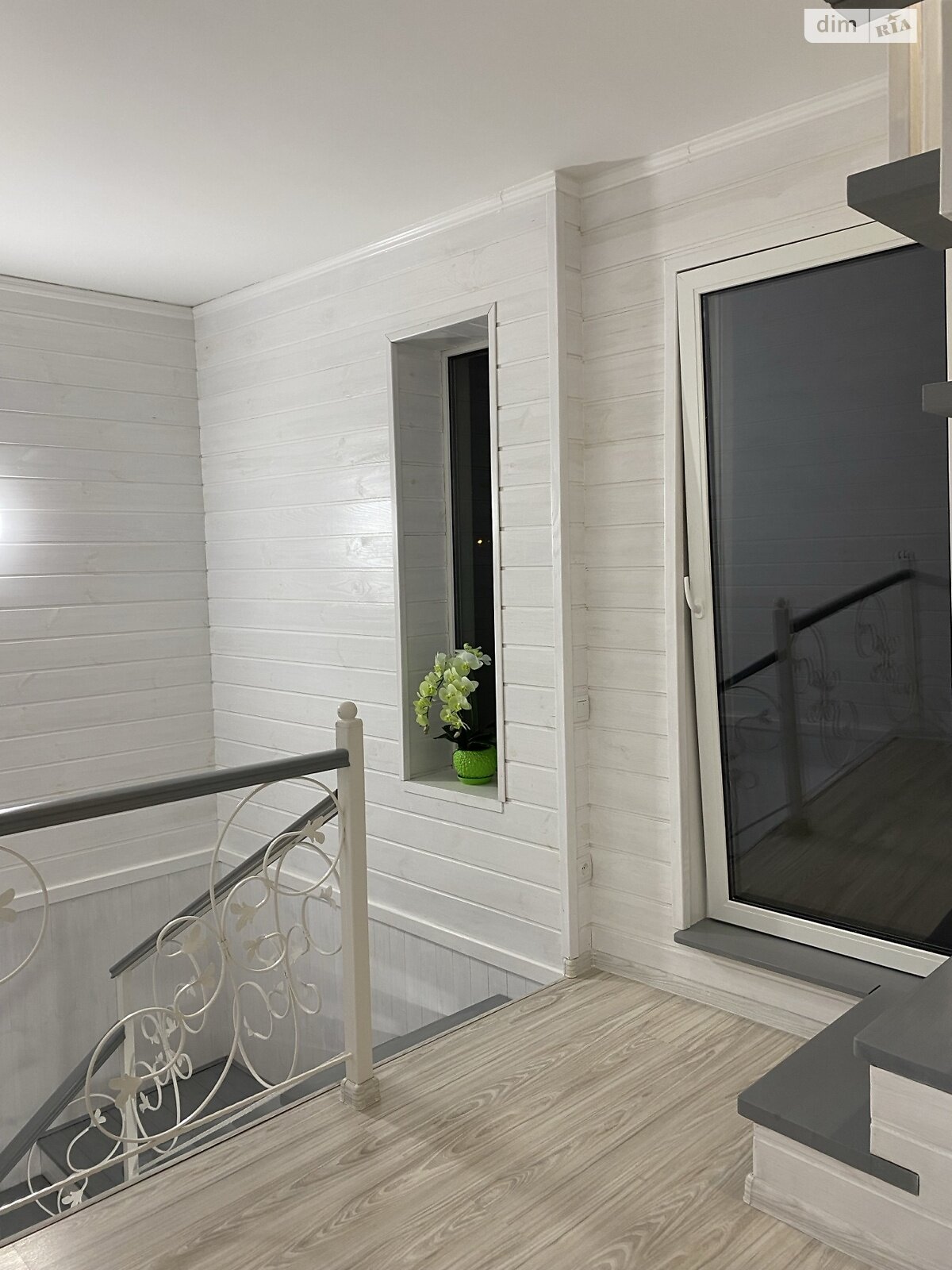двоповерховий будинок з мансардою, 165.7 кв. м, цегла. Продаж у Бучі фото 1 двоповерховий будинок з мансардою, 165.7 кв. м, цегла. Продаж у Бучі фото 1