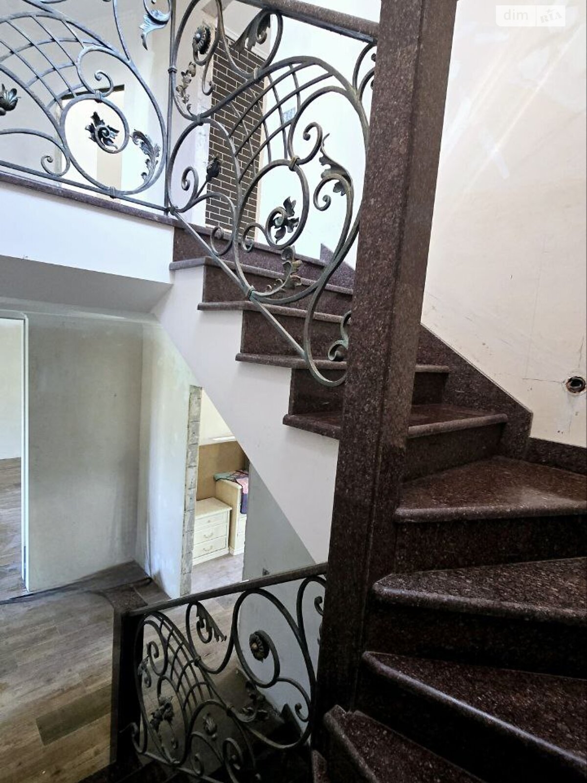 двоповерховий будинок з верандою, 235.3 кв. м, цегла. Продаж у Бучі фото 1 двоповерховий будинок з верандою, 235.3 кв. м, цегла. Продаж у Бучі фото 1