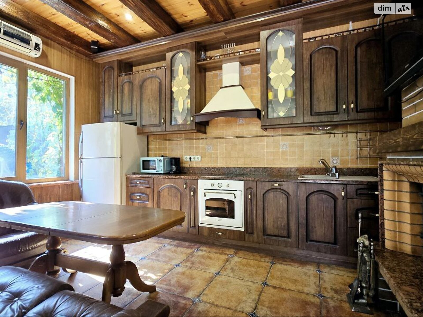 двоповерховий будинок з верандою, 235.3 кв. м, цегла. Продаж у Бучі фото 1 двоповерховий будинок з верандою, 235.3 кв. м, цегла. Продаж у Бучі фото 1