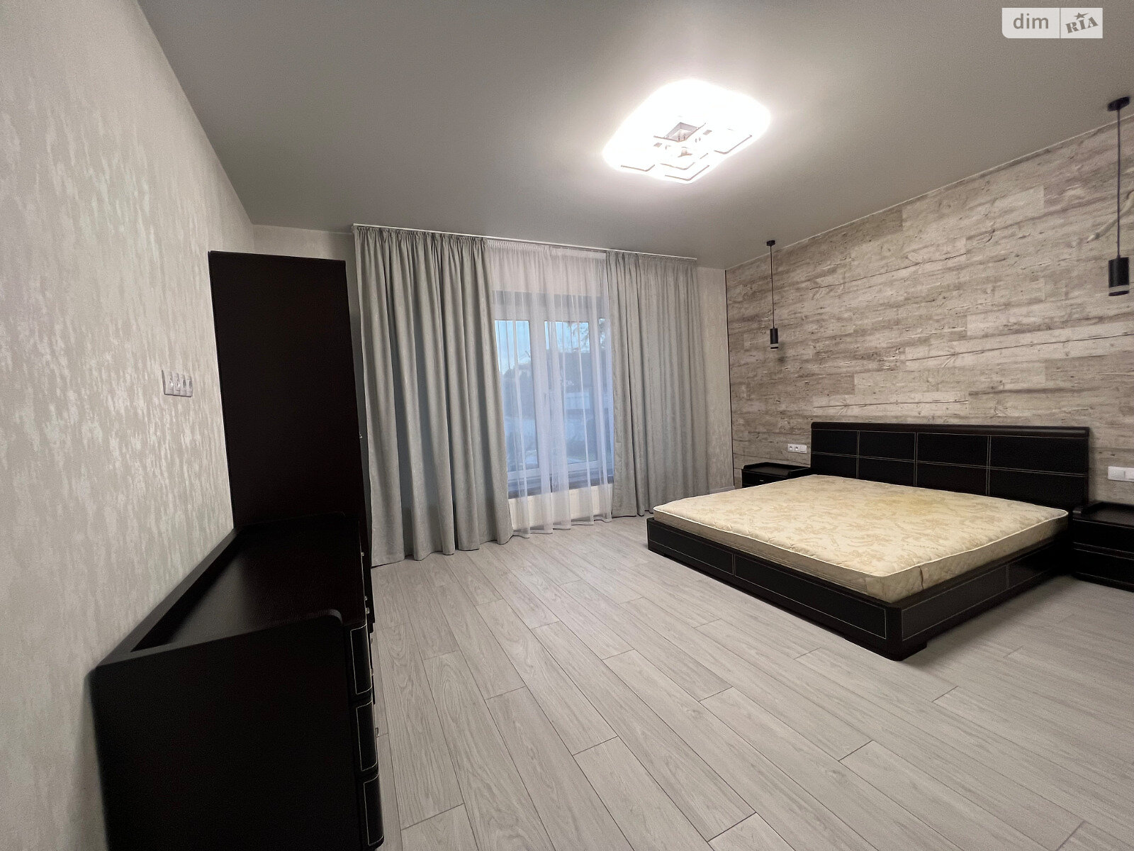 одноповерховий будинок з ремонтом, 105 кв. м, цегла. Продаж у Бучі фото 1 одноповерховий будинок з ремонтом, 105 кв. м, цегла. Продаж у Бучі фото 1