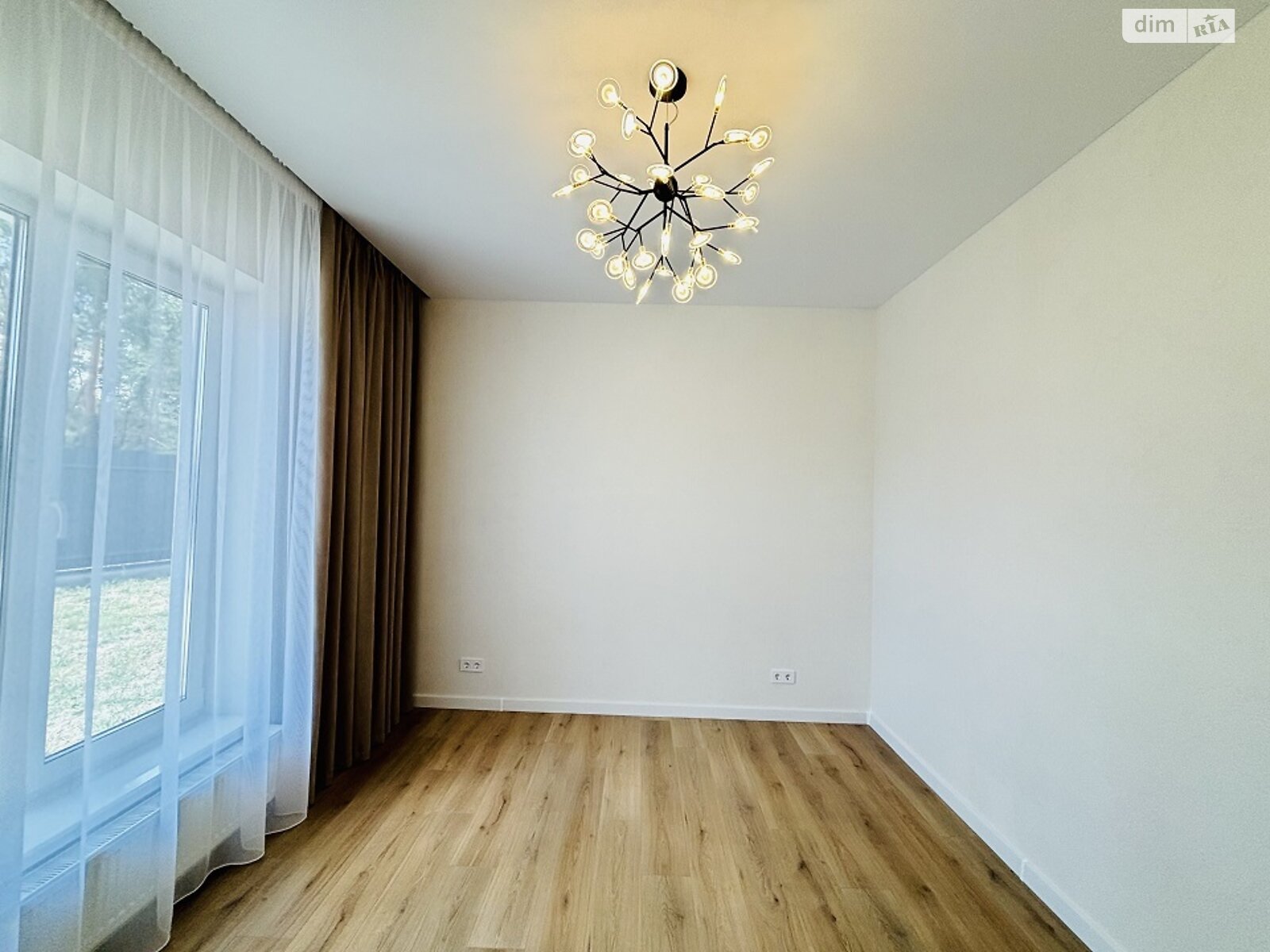одноэтажный дом с ремонтом, 140 кв. м, газобетон. Продажа в Буче фото 1 одноэтажный дом с ремонтом, 140 кв. м, газобетон. Продажа в Буче фото 1