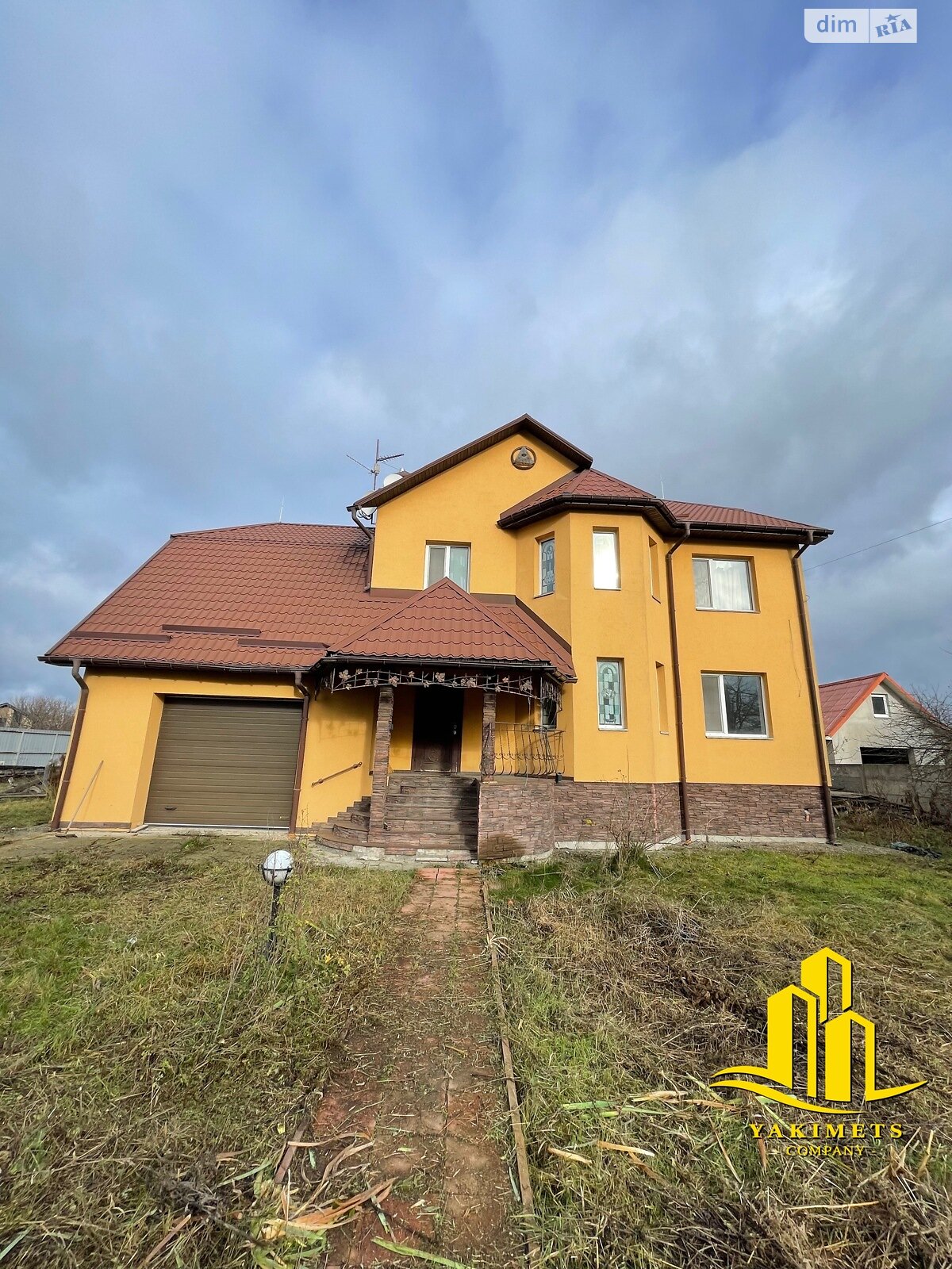 трехэтажный дом с верандой, 424 кв. м, газобетон. Продажа в Буче фото 1