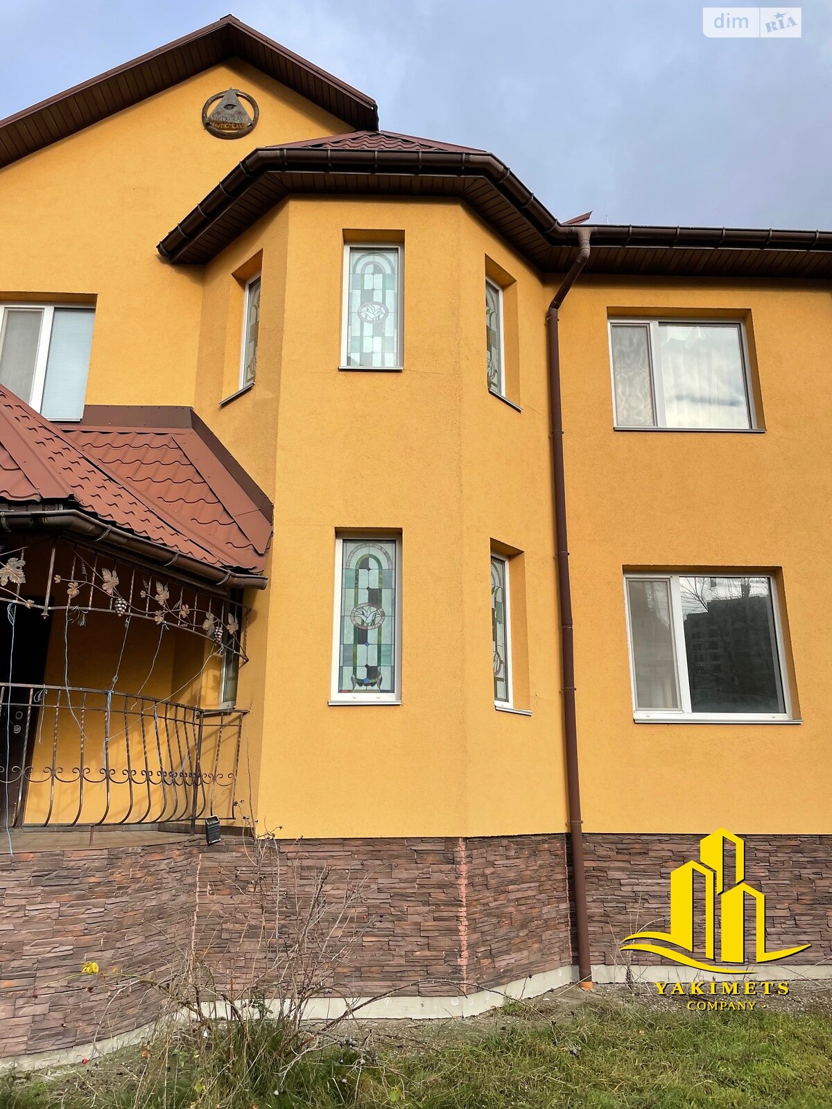 трехэтажный дом с верандой, 424 кв. м, газобетон. Продажа в Буче фото 1