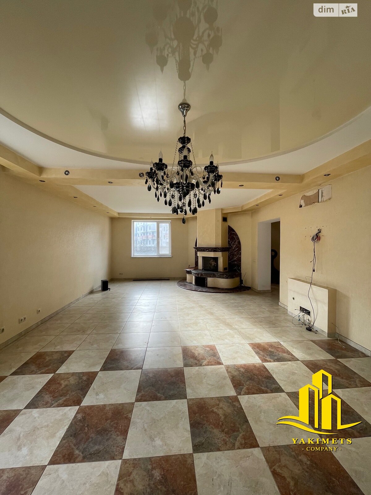 трехэтажный дом с верандой, 424 кв. м, газобетон. Продажа в Буче фото 1