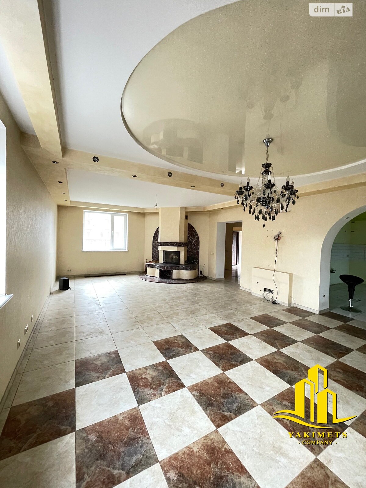 трехэтажный дом с верандой, 424 кв. м, газобетон. Продажа в Буче фото 1