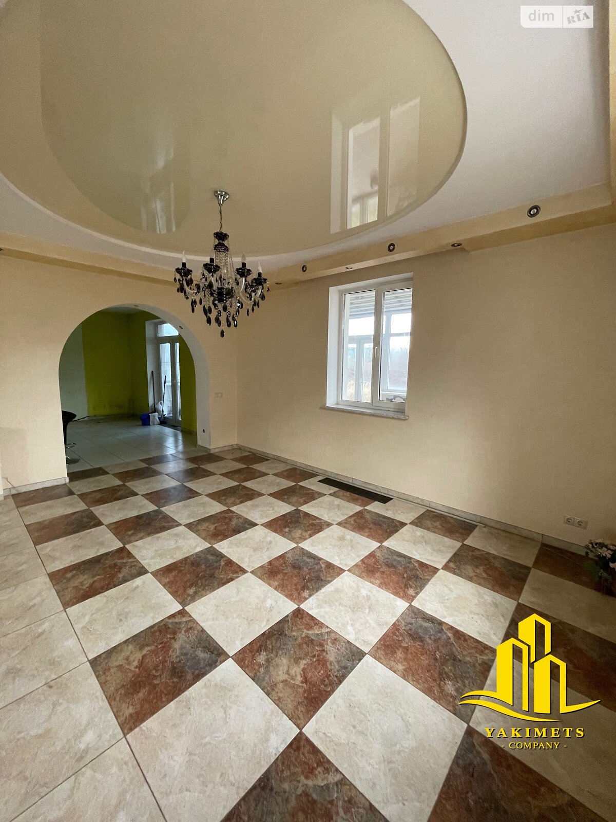 трехэтажный дом с верандой, 424 кв. м, газобетон. Продажа в Буче фото 1