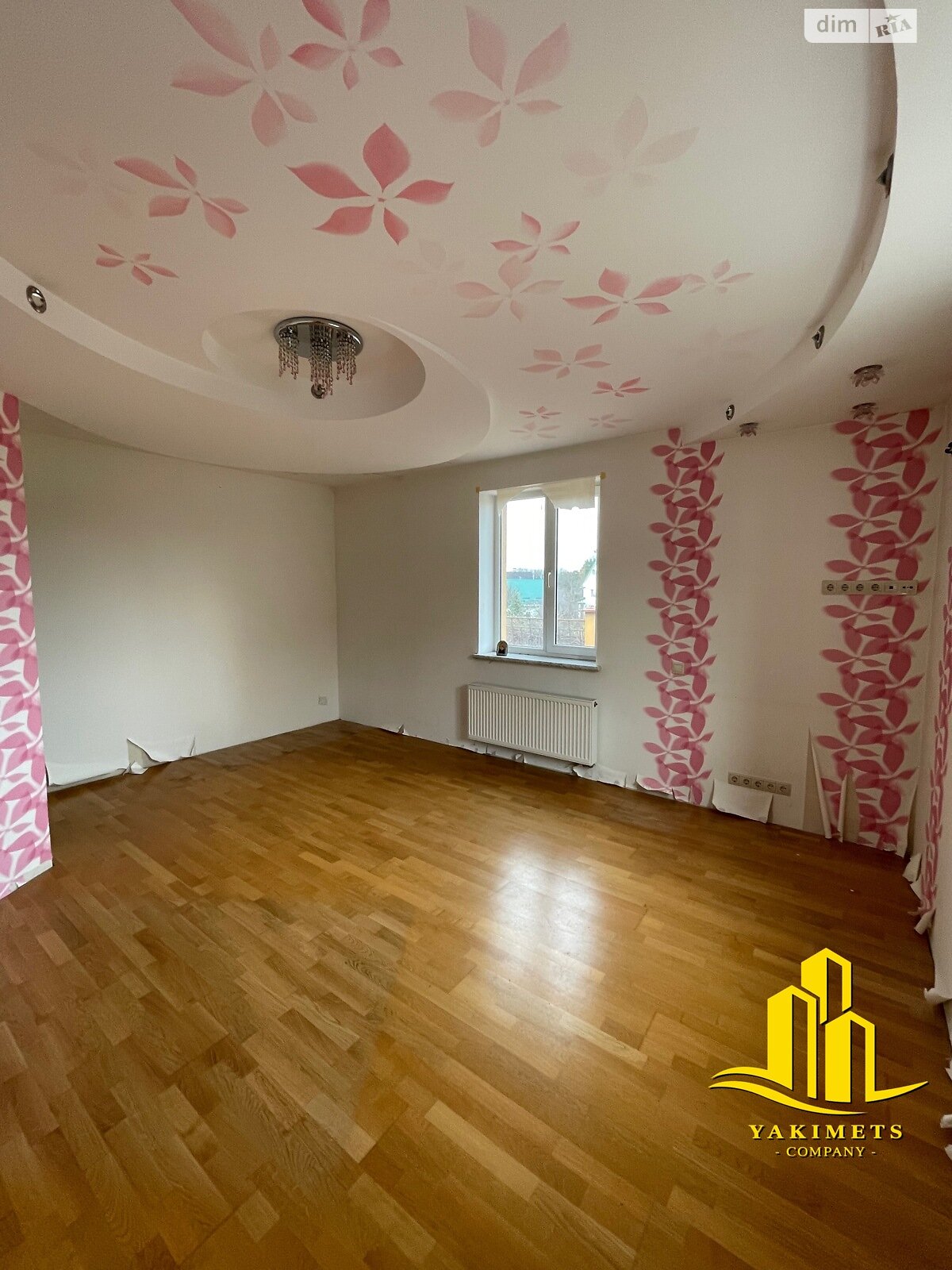 трехэтажный дом с верандой, 424 кв. м, газобетон. Продажа в Буче фото 1