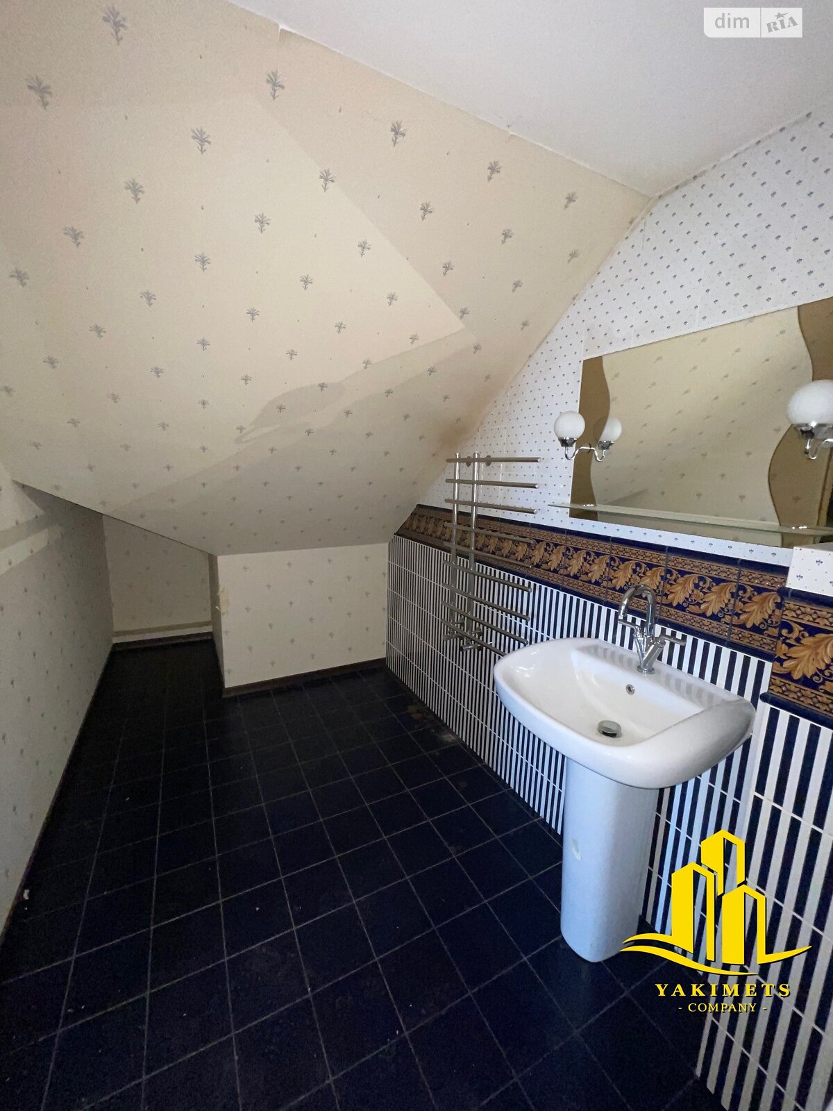 трехэтажный дом с верандой, 424 кв. м, газобетон. Продажа в Буче фото 1