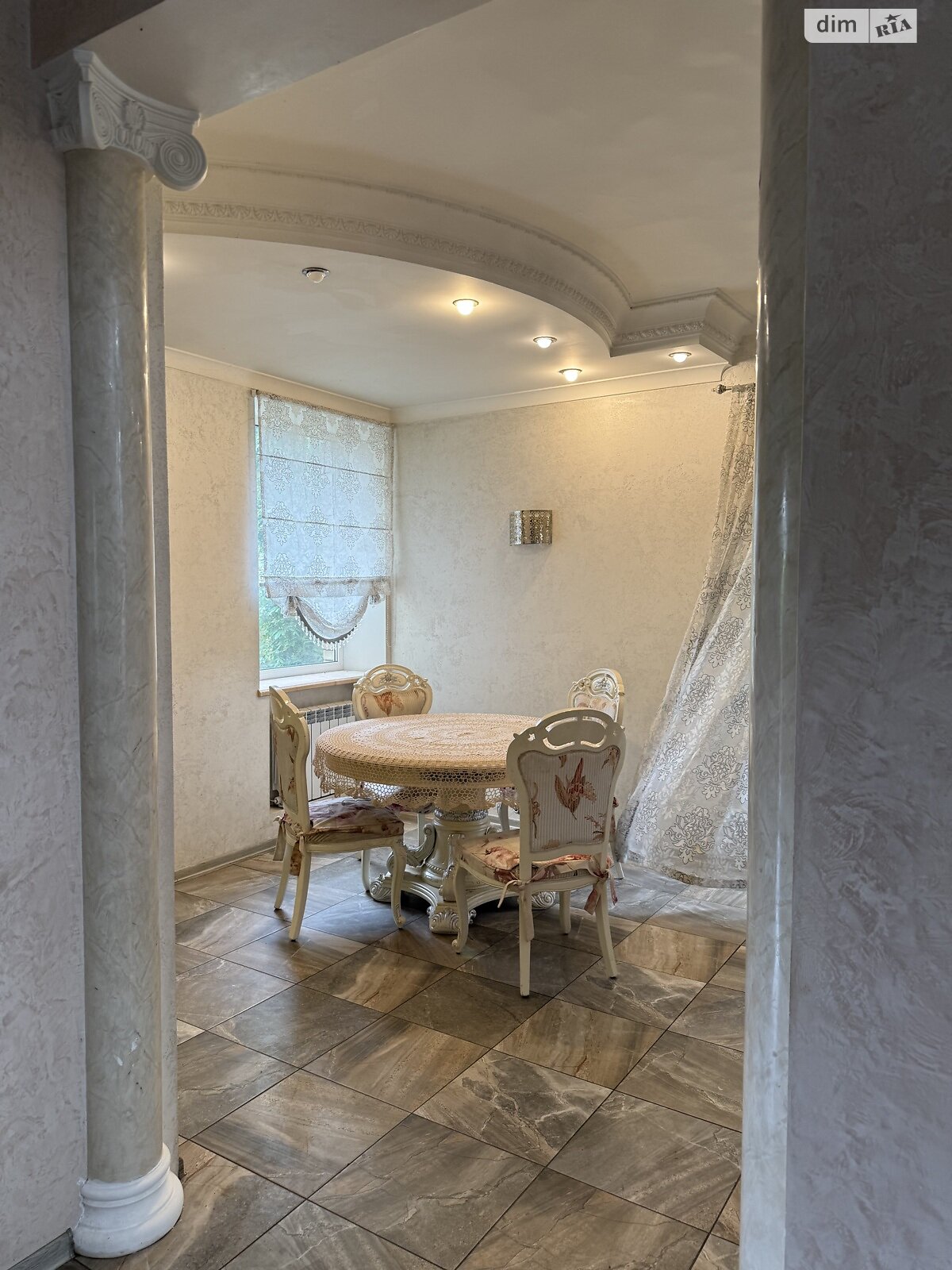 двухэтажный дом с верандой, 249 кв. м, кирпич. Продажа в Буче район Буча фото 1 двухэтажный дом с верандой, 249 кв. м, кирпич. Продажа в Буче район Буча фото 1
