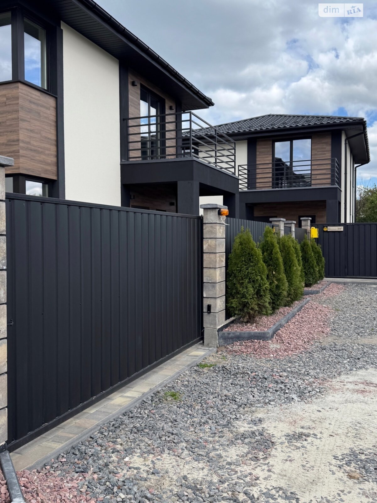 двоповерховий будинок з ремонтом, 120 кв. м, піноблок. Продаж у Бучі фото 1 двоповерховий будинок з ремонтом, 120 кв. м, піноблок. Продаж у Бучі фото 1