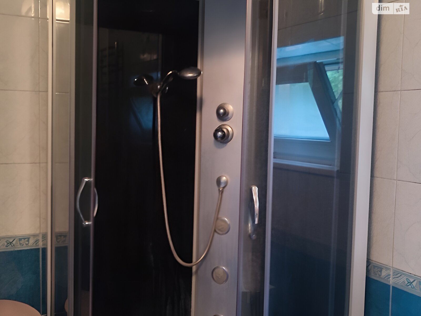 двухэтажный дом с мансардой, 104.8 кв. м, кирпич. Продажа в Буче фото 1 двухэтажный дом с мансардой, 104.8 кв. м, кирпич. Продажа в Буче фото 1