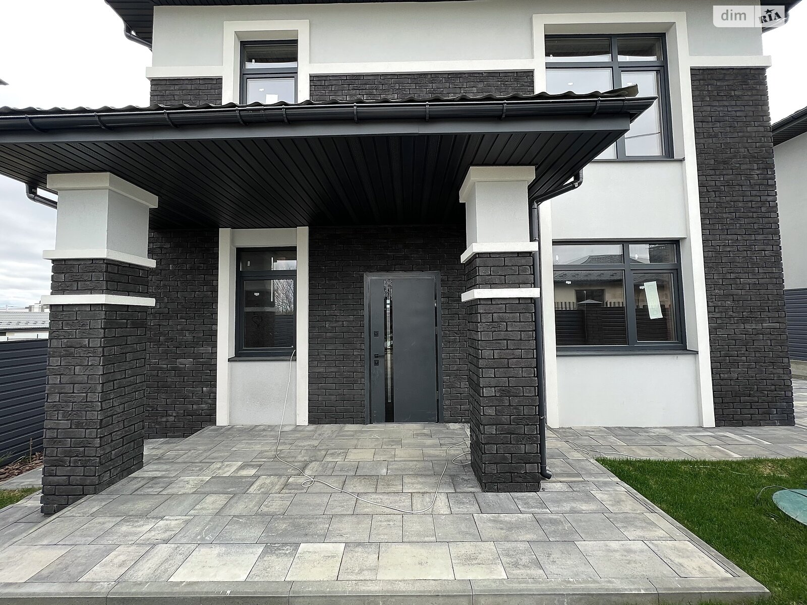 двухэтажный дом, 145 кв. м, кирпич. Продажа в Буче фото 1 двухэтажный дом, 145 кв. м, кирпич. Продажа в Буче фото 1