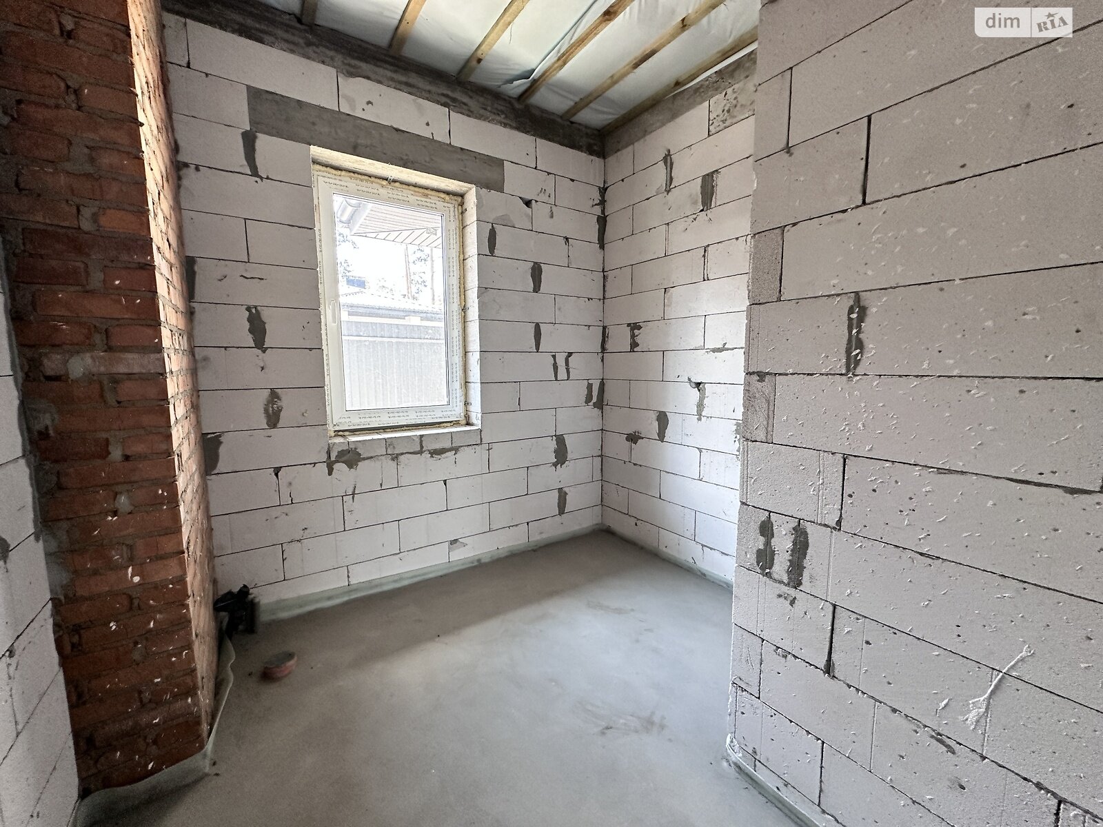 одноэтажный дом с гаражом, 120 кв. м, пенобетон. Продажа в Буче фото 1