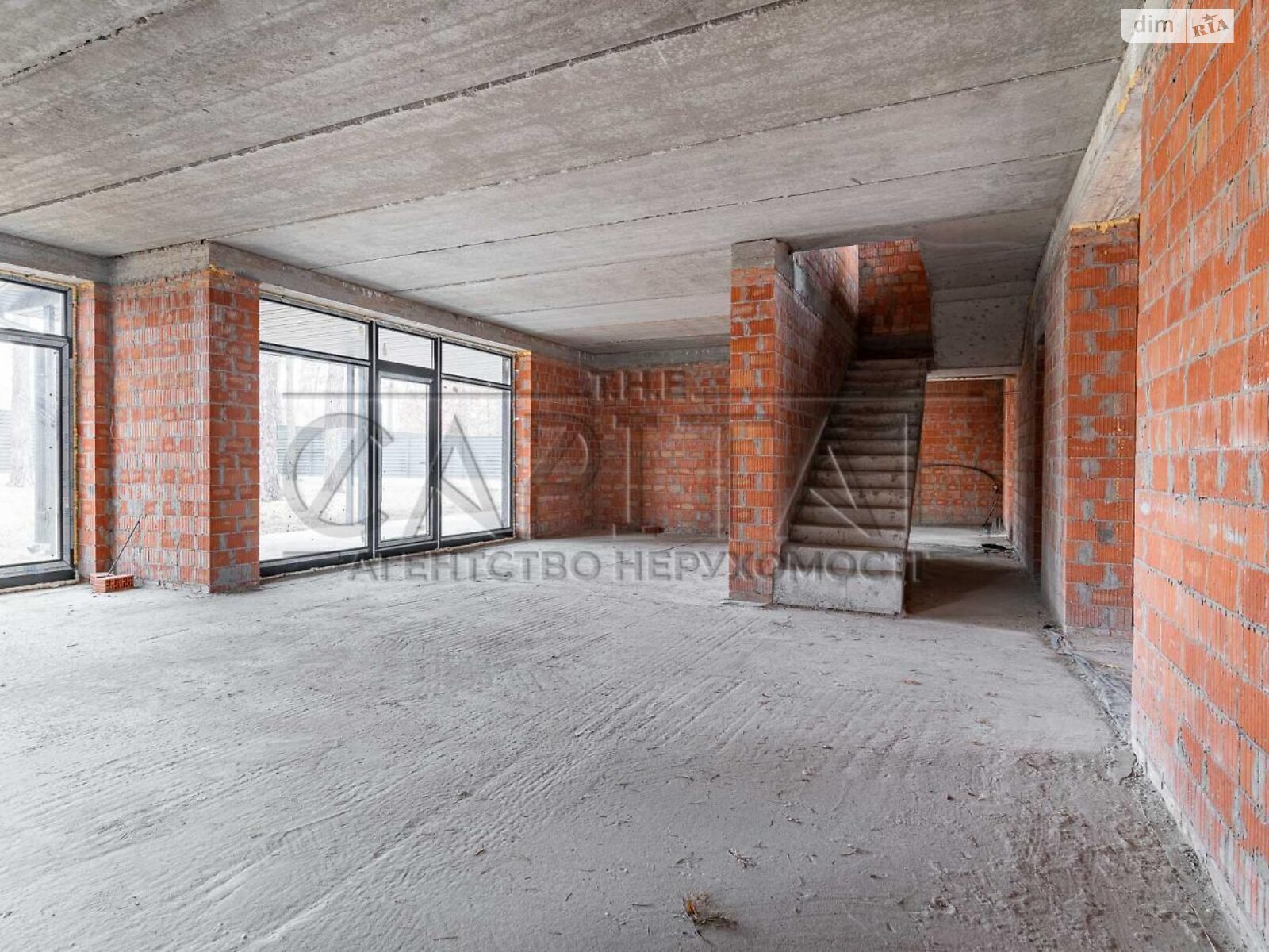 двухэтажный дом с верандой, 342 кв. м, кирпич. Продажа в Буче фото 1 двухэтажный дом с верандой, 342 кв. м, кирпич. Продажа в Буче фото 1