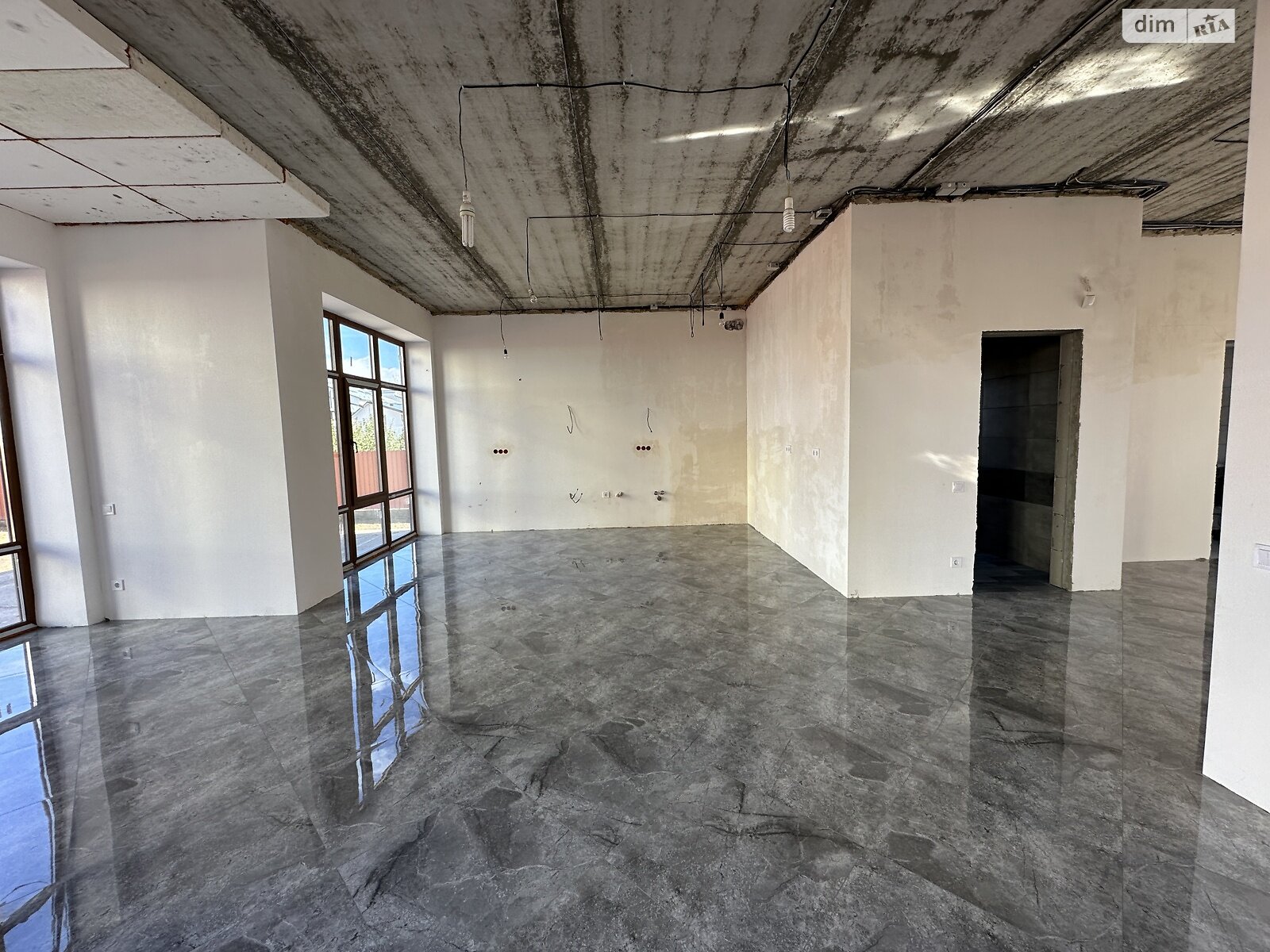 двоповерховий будинок з гаражем, 210 кв. м, цегла. Продаж в Бучі фото 1 двоповерховий будинок з гаражем, 210 кв. м, цегла. Продаж в Бучі фото 1