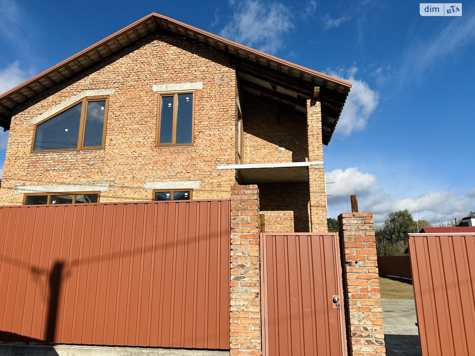 двоповерховий будинок з гаражем, 210 кв. м, цегла. Продаж в Бучі фото 1 двоповерховий будинок з гаражем, 210 кв. м, цегла. Продаж в Бучі фото 1
