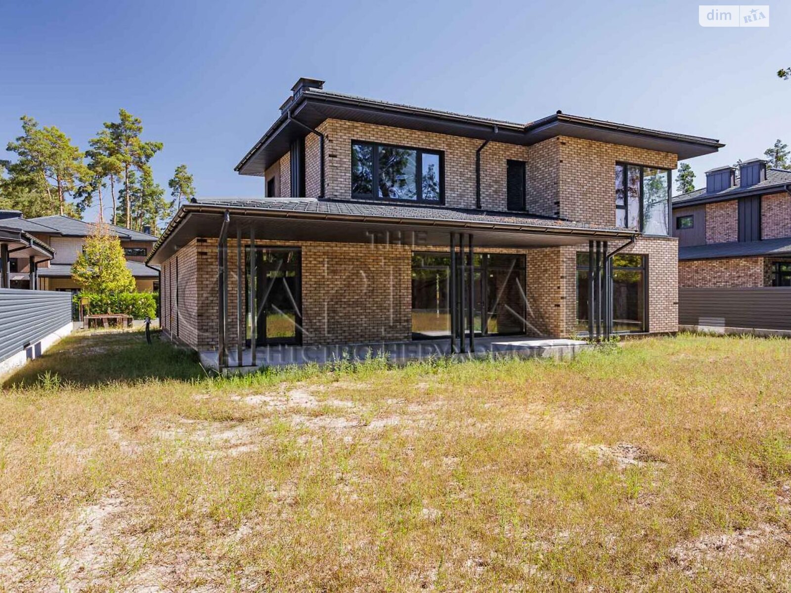 двухэтажный дом с гаражом, 275.47 кв. м, кирпич. Продажа в Буче фото 1