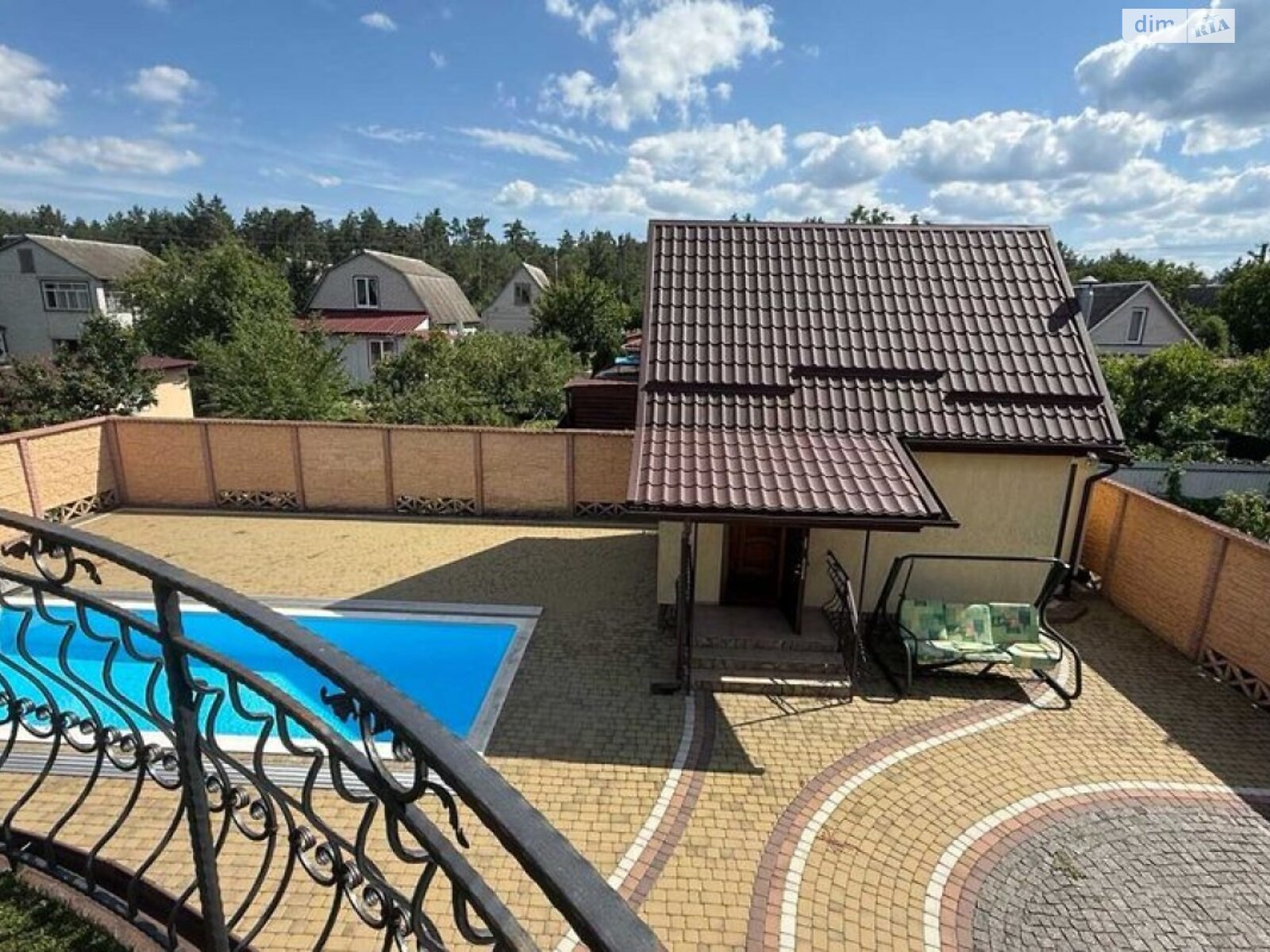 двухэтажный дом с гаражом, 80 кв. м, кирпич. Продажа в Будище фото 1 двухэтажный дом с гаражом, 80 кв. м, кирпич. Продажа в Будище фото 1