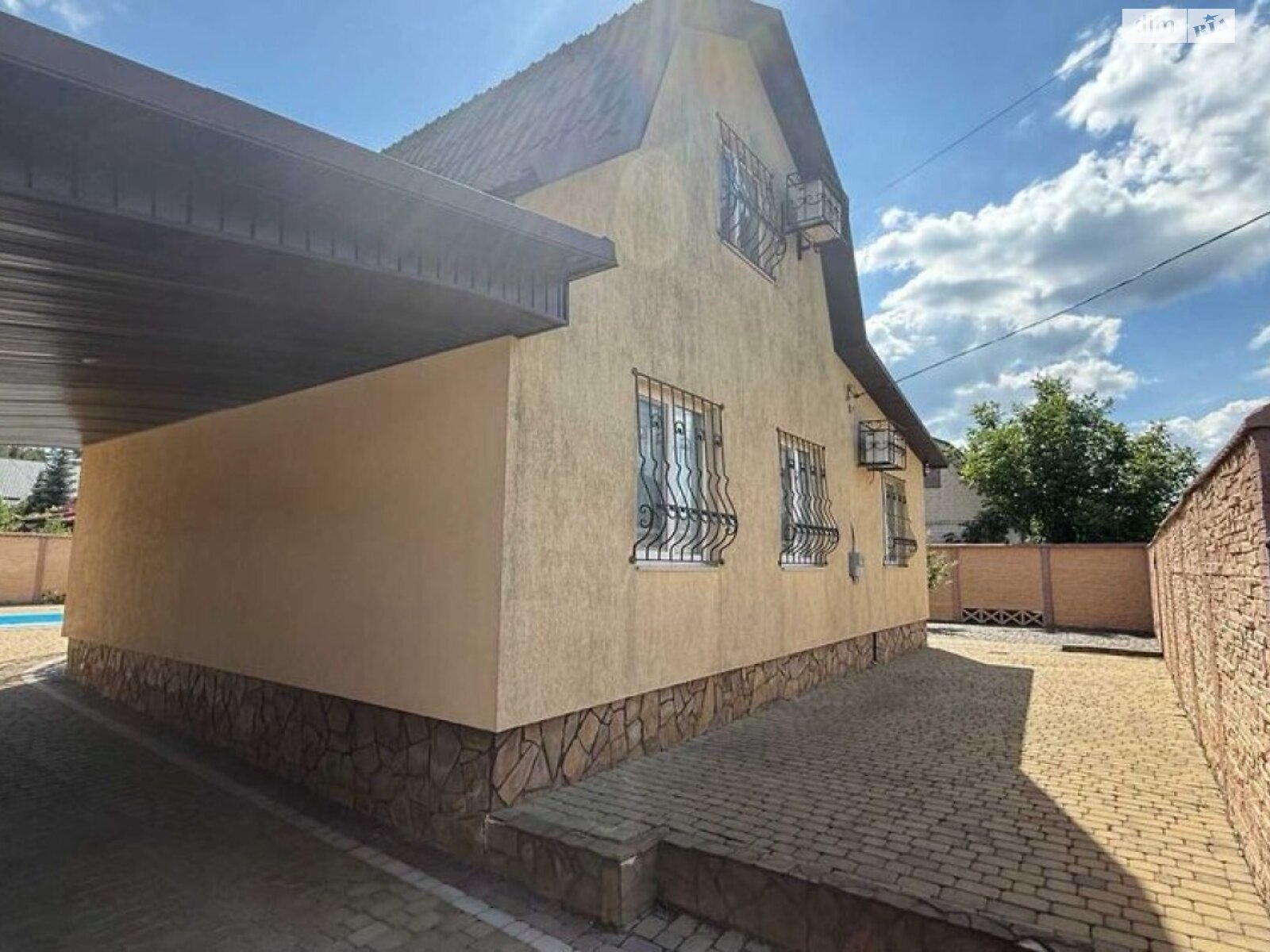 двухэтажный дом с гаражом, 80 кв. м, кирпич. Продажа в Будище фото 1 двухэтажный дом с гаражом, 80 кв. м, кирпич. Продажа в Будище фото 1