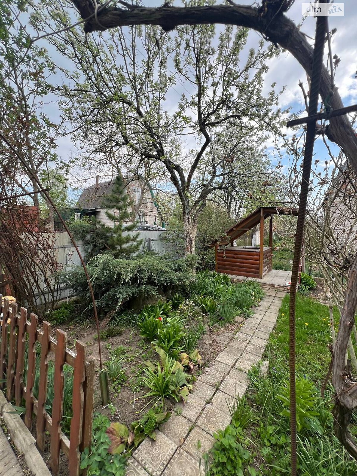 двоповерховий будинок з верандою, 80 кв. м, цегла. Продаж у Буках фото 1 двоповерховий будинок з верандою, 80 кв. м, цегла. Продаж у Буках фото 1