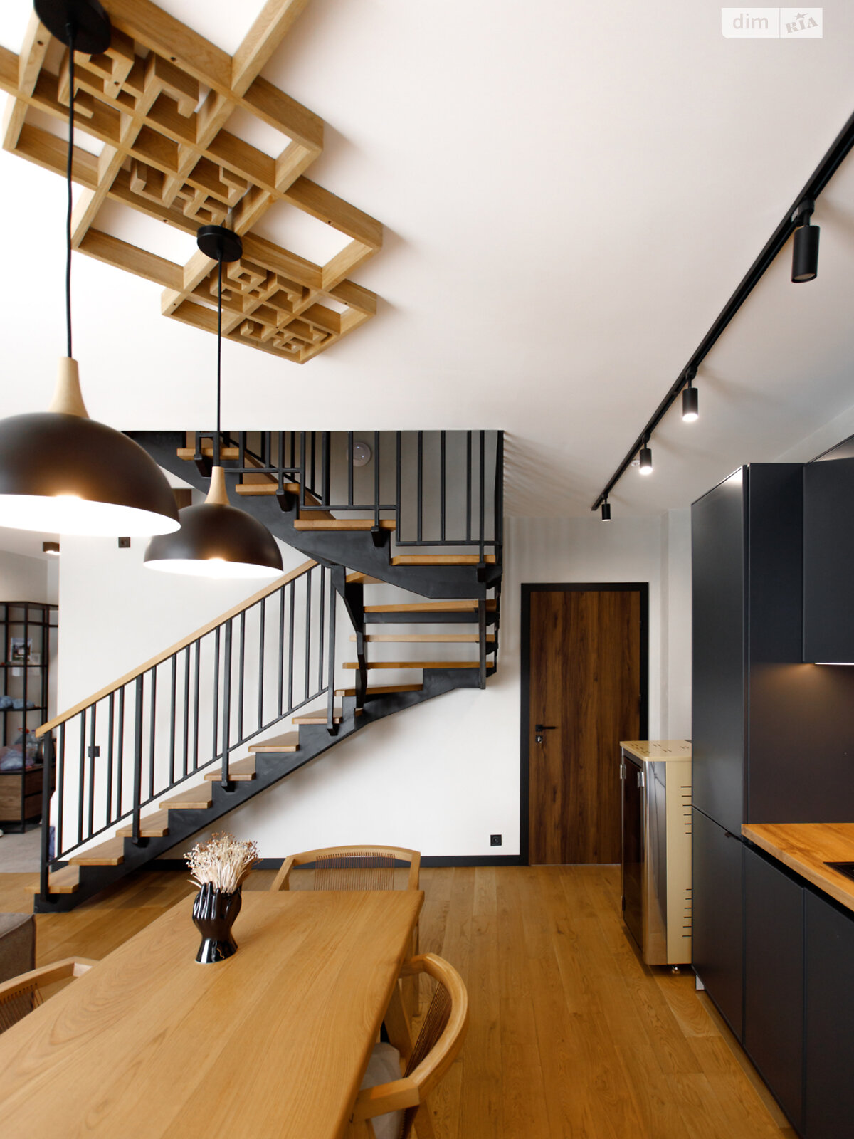 двоповерховий будинок з опаленням, 120 кв. м, газобетон. Продаж в Буковелі, район Буковель фото 1